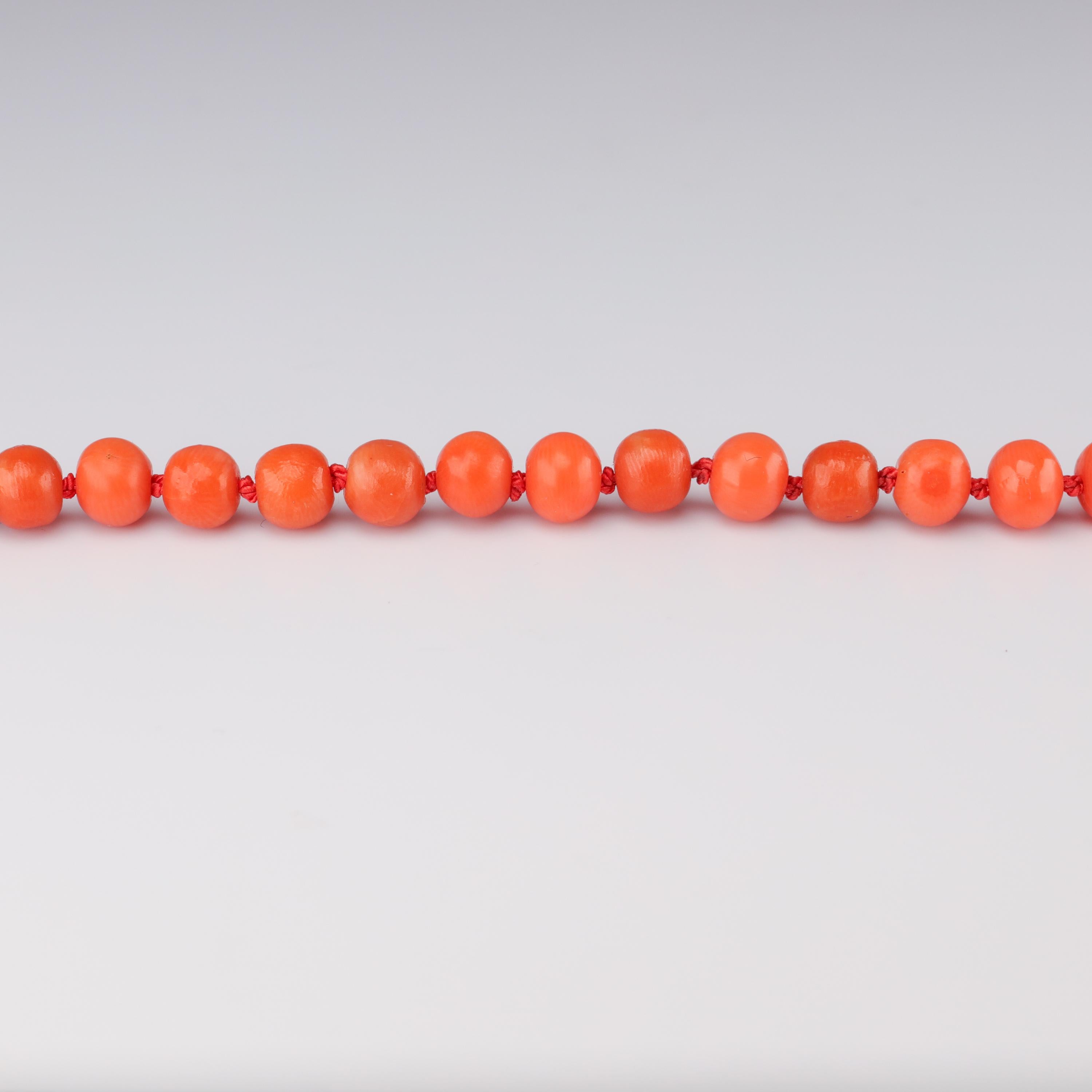Coral Necklace Flapper Length Tomato Red Untreated 5