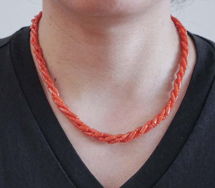Collana di corallo. In condizioni buone in vendita a Marcianise, Marcianise (CE)