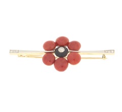 Coral Onix Diamonds Yellow White Gold 18 Karat Brooch