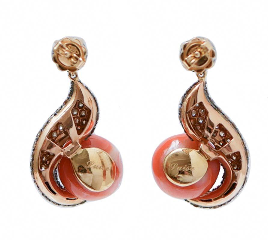 Retro Coral, Onyx, Diamonds, 18 Karat White Gold, Rose Gold and Yellow Gold Earrings. For Sale