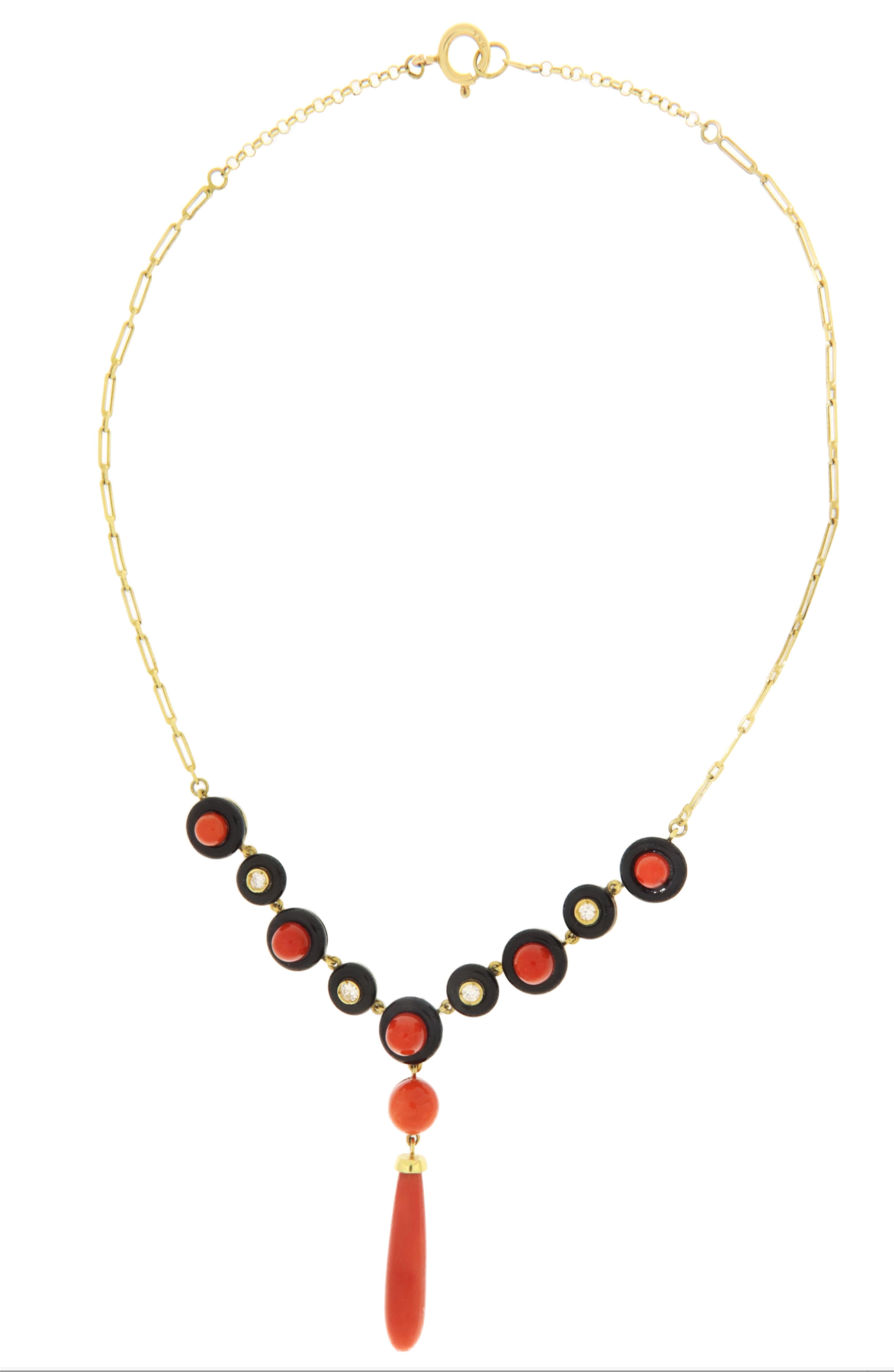 Women's Coral Onyx Diamonds 18 Karat Yellow Gold Pendant Necklace For Sale