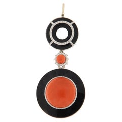 Coral Onyx Diamonds 18 Kt White Gold Pendant Necklace