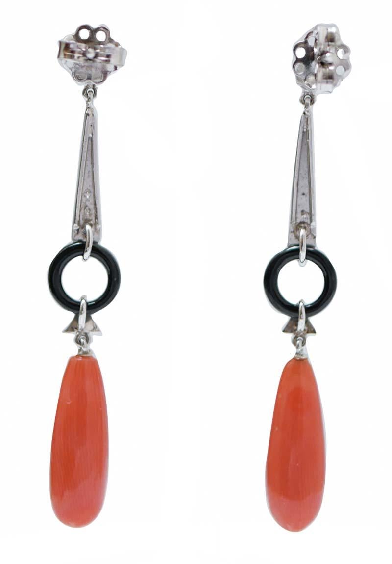 Coral, Ónice, Diamantes, Platino Pendientes. Retro