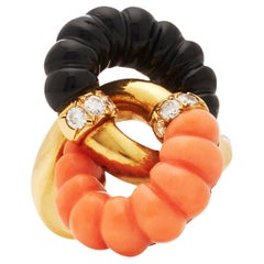 Vintage Coral Onyx Diamonds Ring