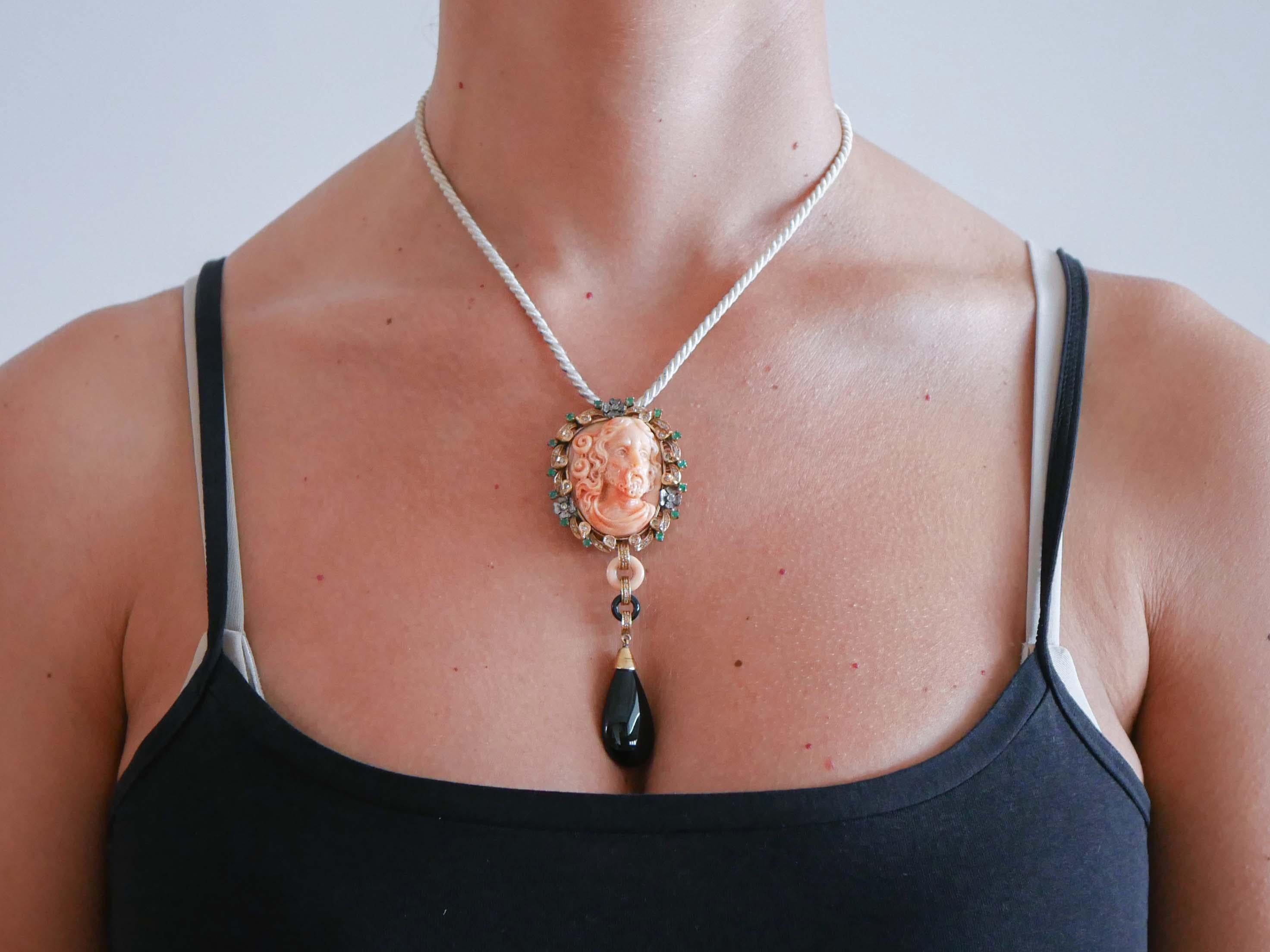 Coral, Onyx, Emeralds, Diamonds, 14 Kt Rose Gold and Silver Pendant. In Good Condition For Sale In Marcianise, Marcianise (CE)