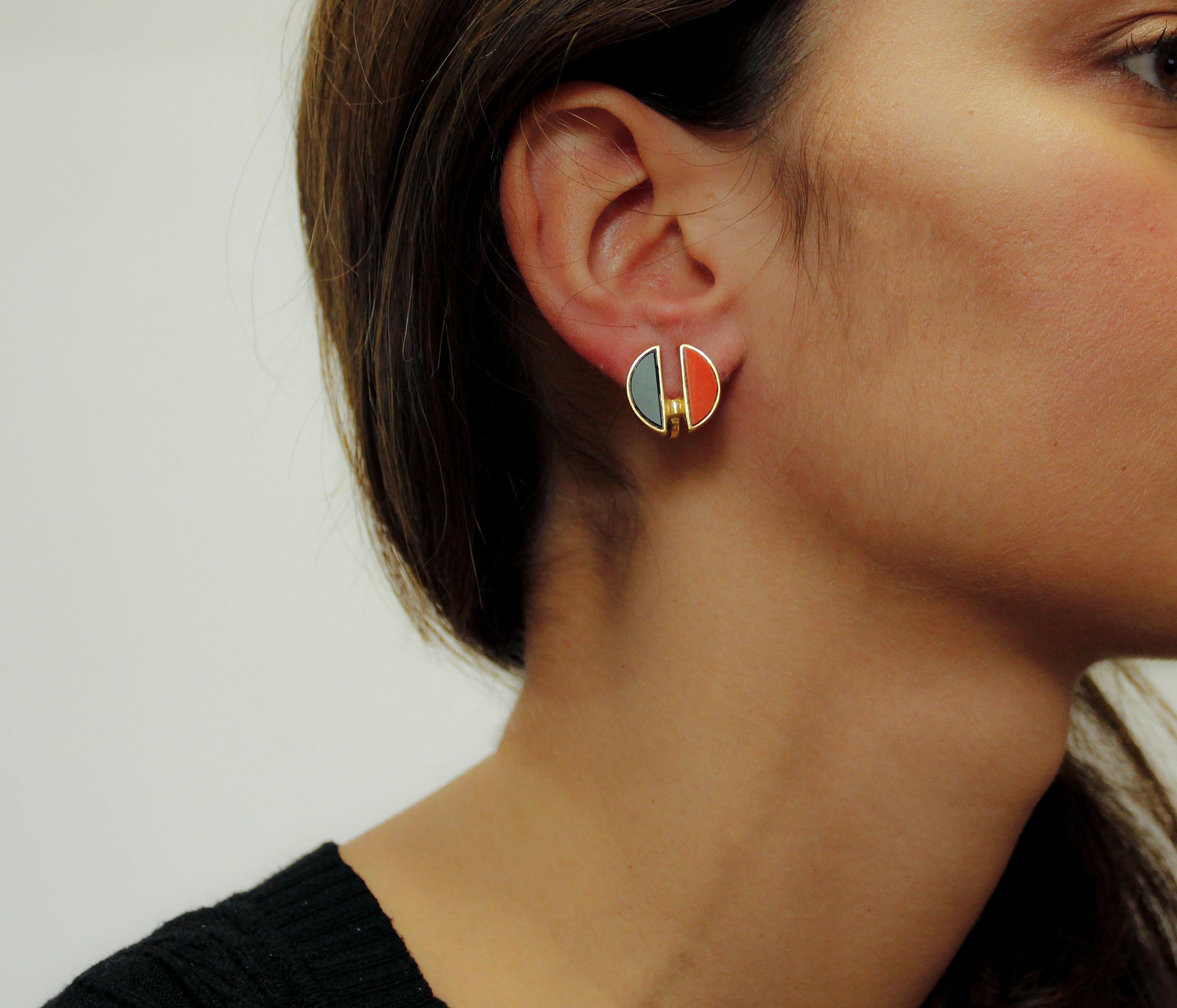 Half Onyx Button and Half Red Coral Buttons, Rose Gold Clip-on/Stud Earrings For Sale 1