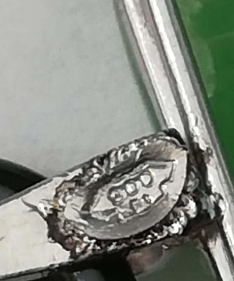 Halskette aus Platin mit Koralle, Onyx, Jade, Diamanten. 3
