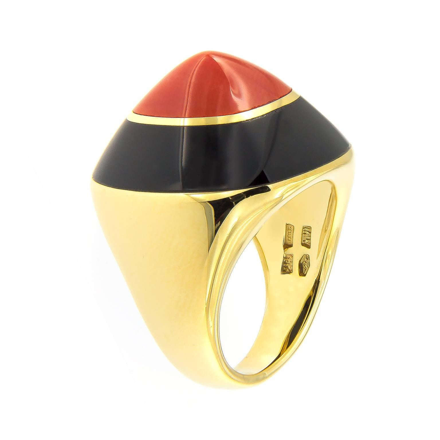 Cabochon Coral & Onyx Sugarloaf 18 Karat Yellow Gold Dome Ring For Sale