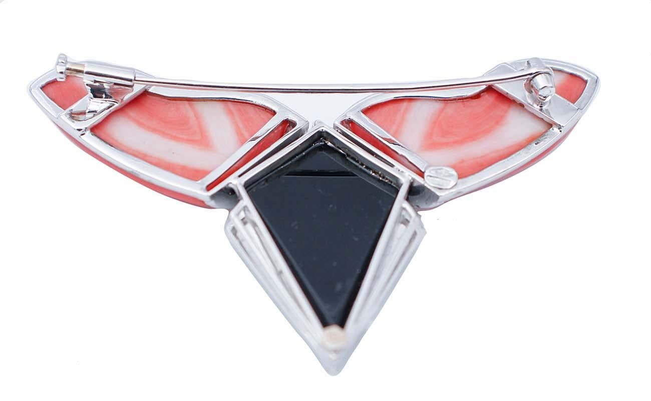 Mixed Cut Coral, Onyx, Diamonds, 18 Karat White Gold Brooch For Sale