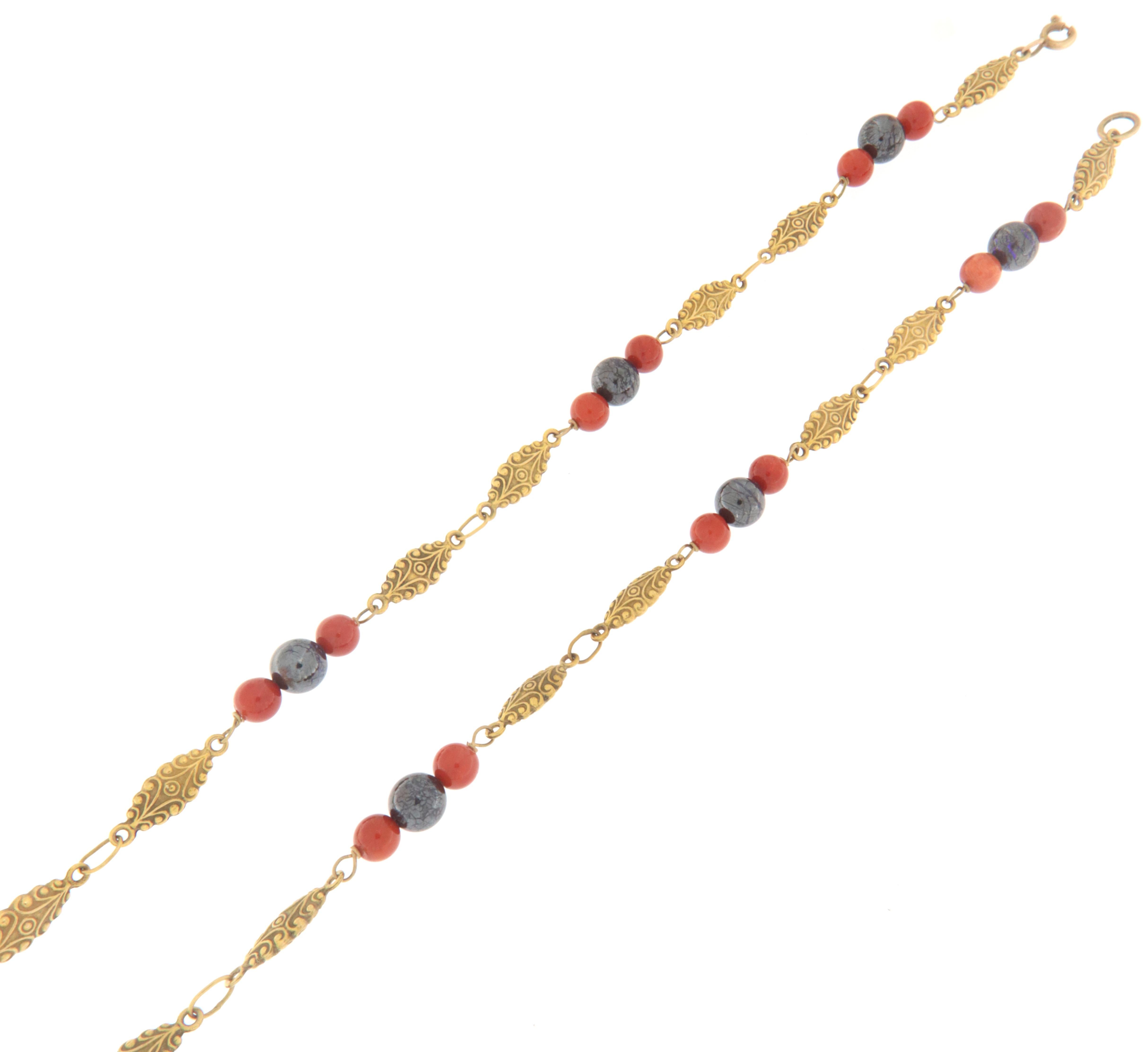 Coral Opals 14 Karat Yellow Gold Beaded Necklace In New Condition For Sale In Marcianise, IT