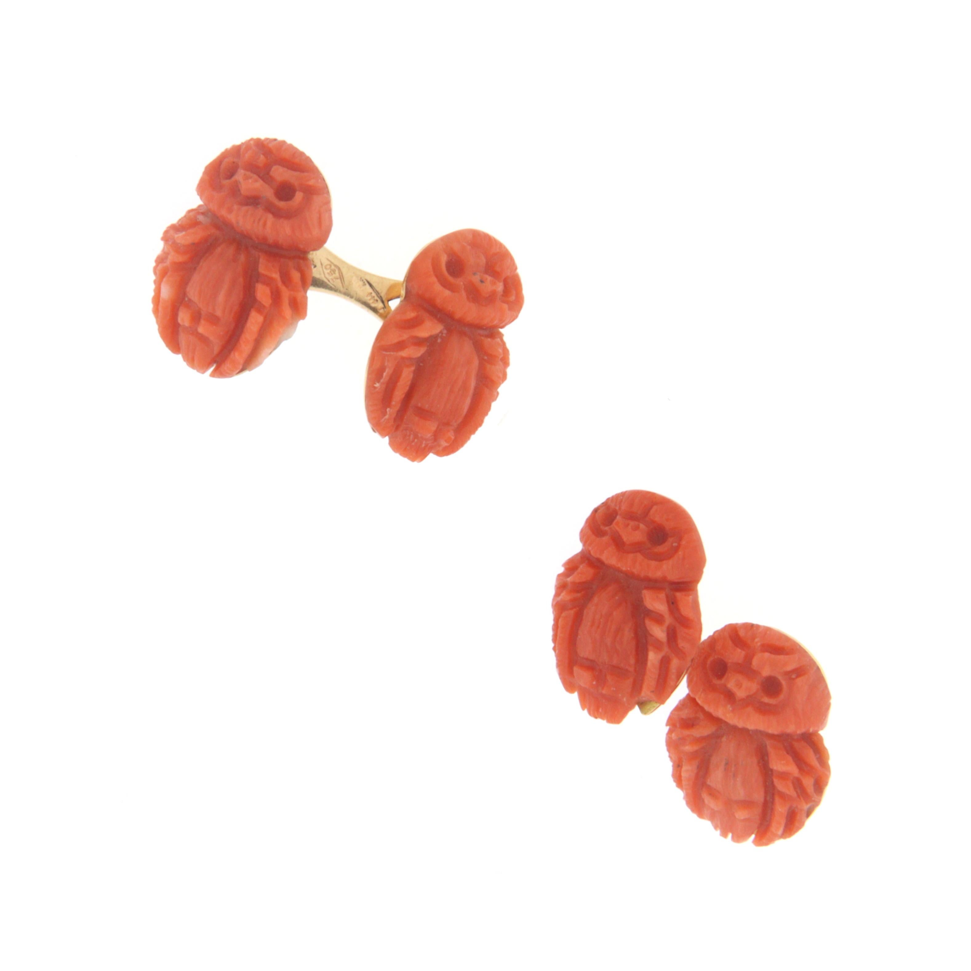 Coral Owl 18 Karat Yellow Gold Cufflinks In New Condition In Marcianise, IT