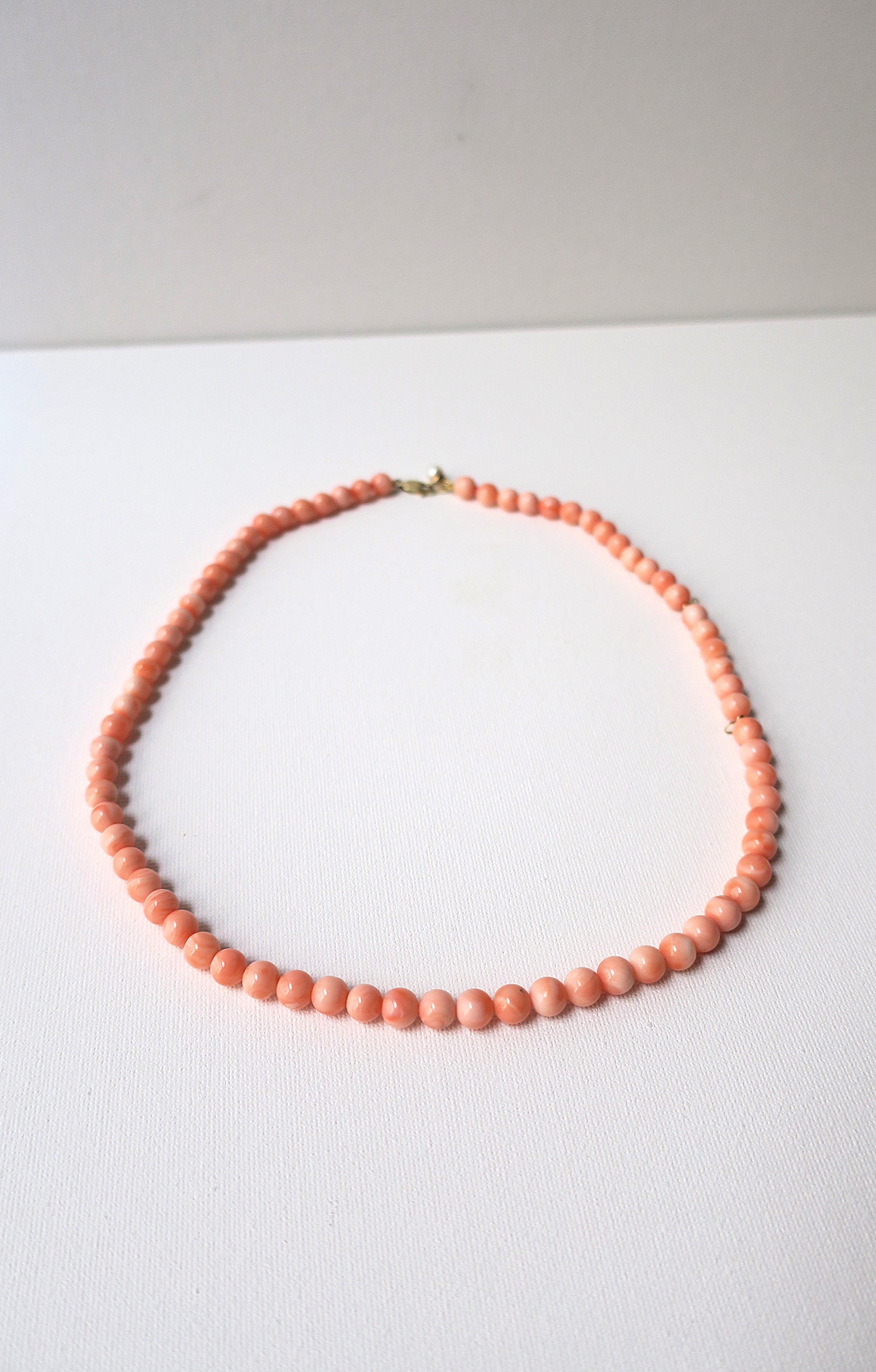 Coral Pearl Bead Necklace For Sale 6