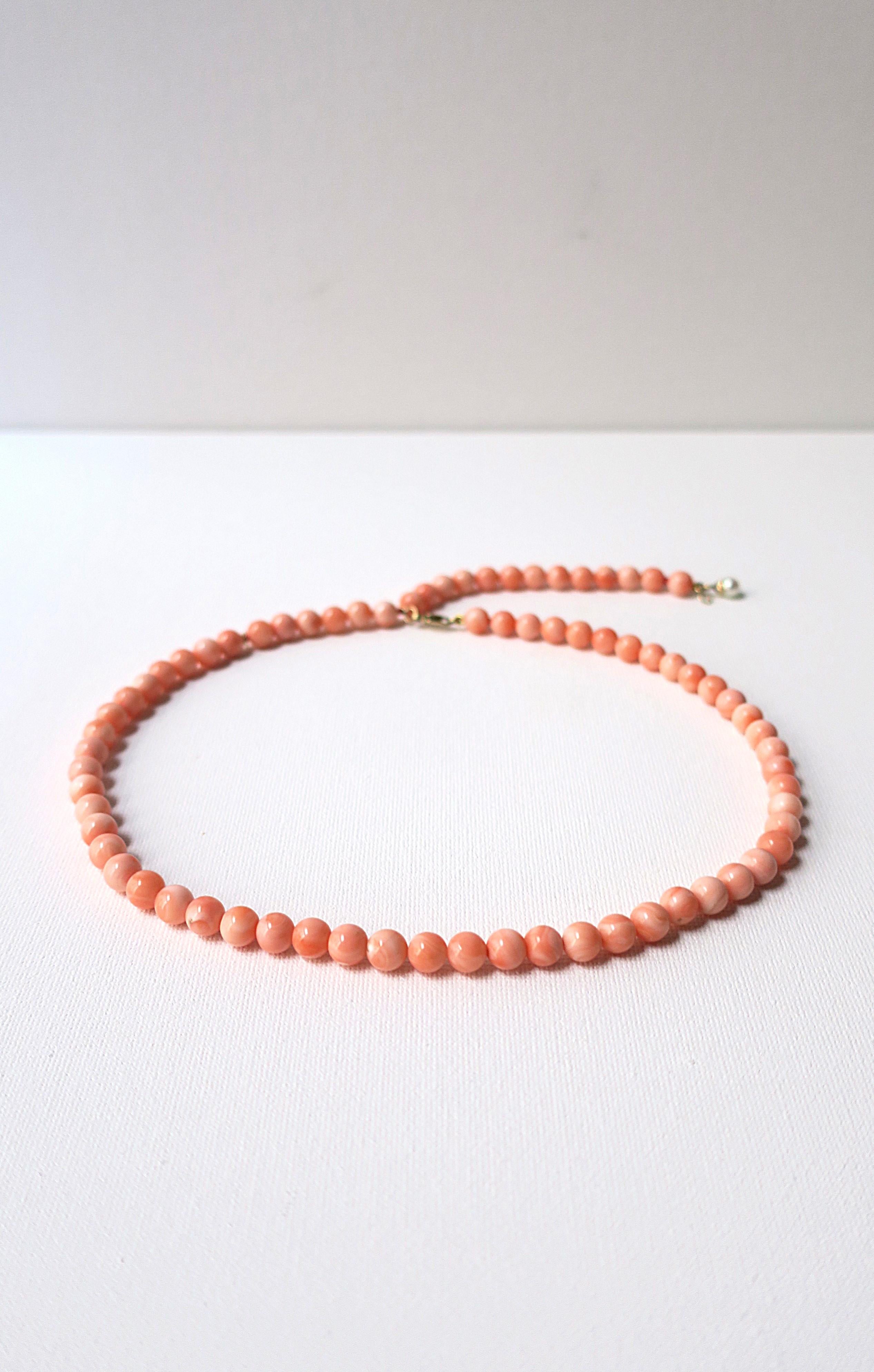 Coral Pearl Bead Necklace For Sale 8