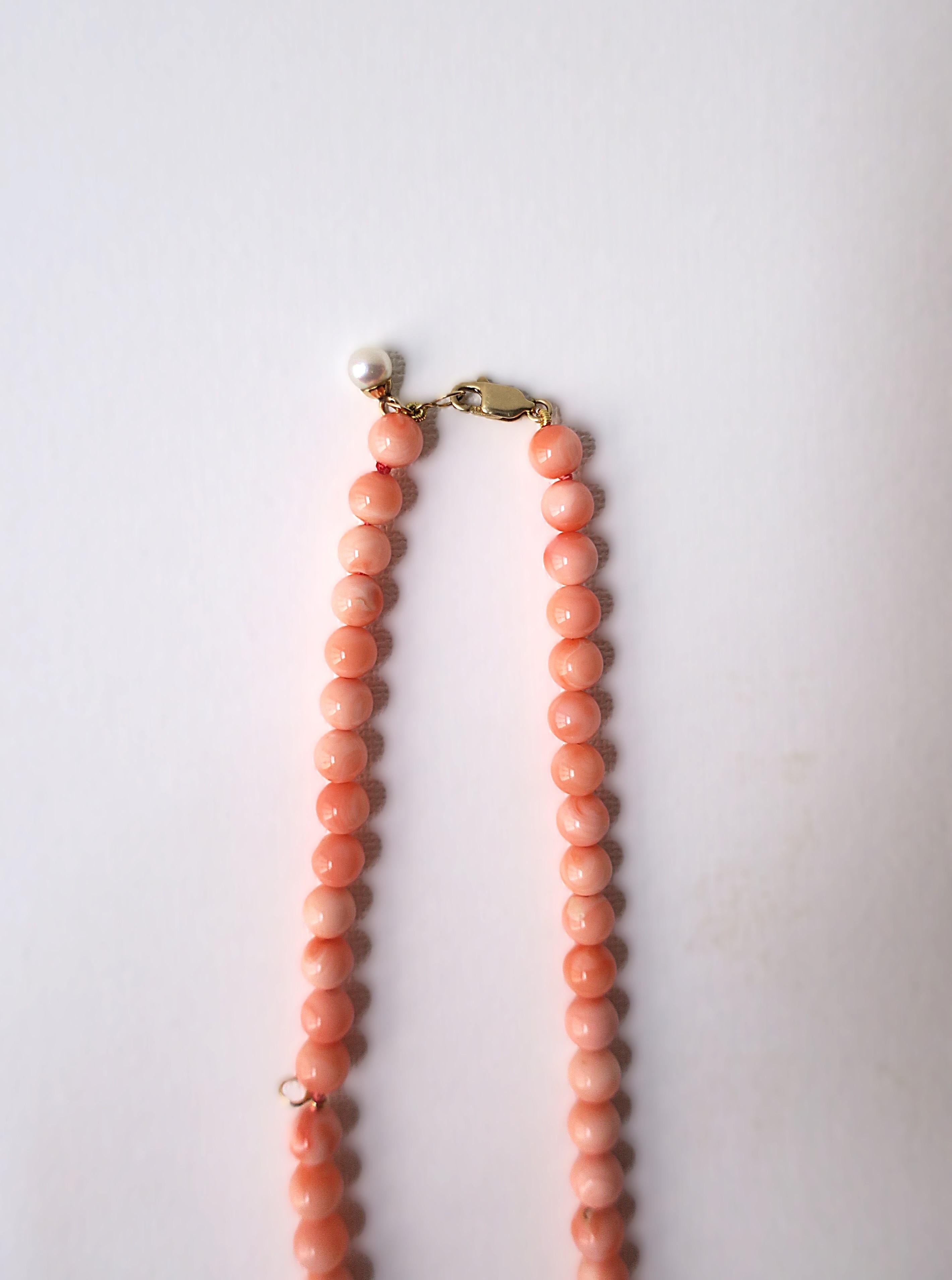 Coral Pearl Bead Necklace For Sale 15