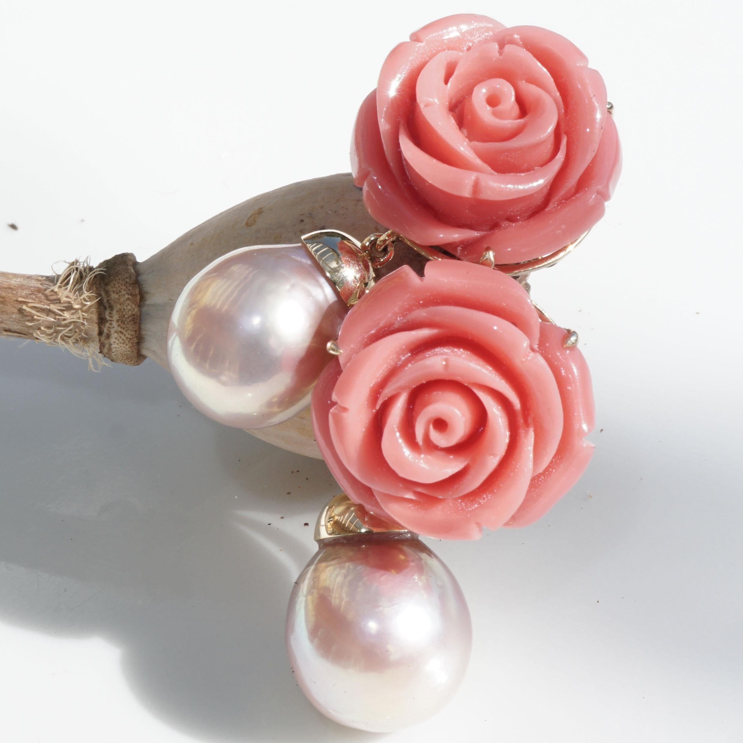 Koralle Perlen Ohrringe geblümt Barock 53 ct und XXL Größe 37 x 21  mm so dekorativ im Angebot 1
