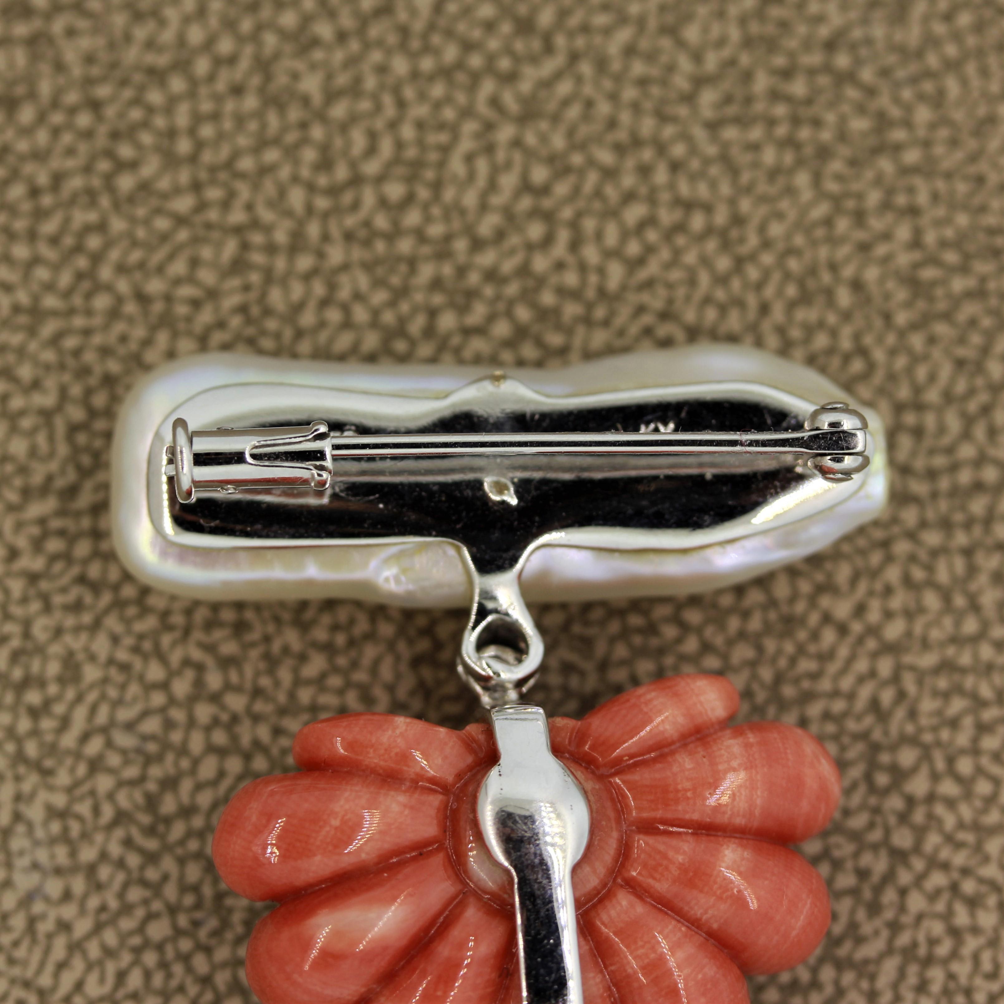 Women's Coral Pearl Jadeite Jade Diamond Gold Drop Brooch For Sale