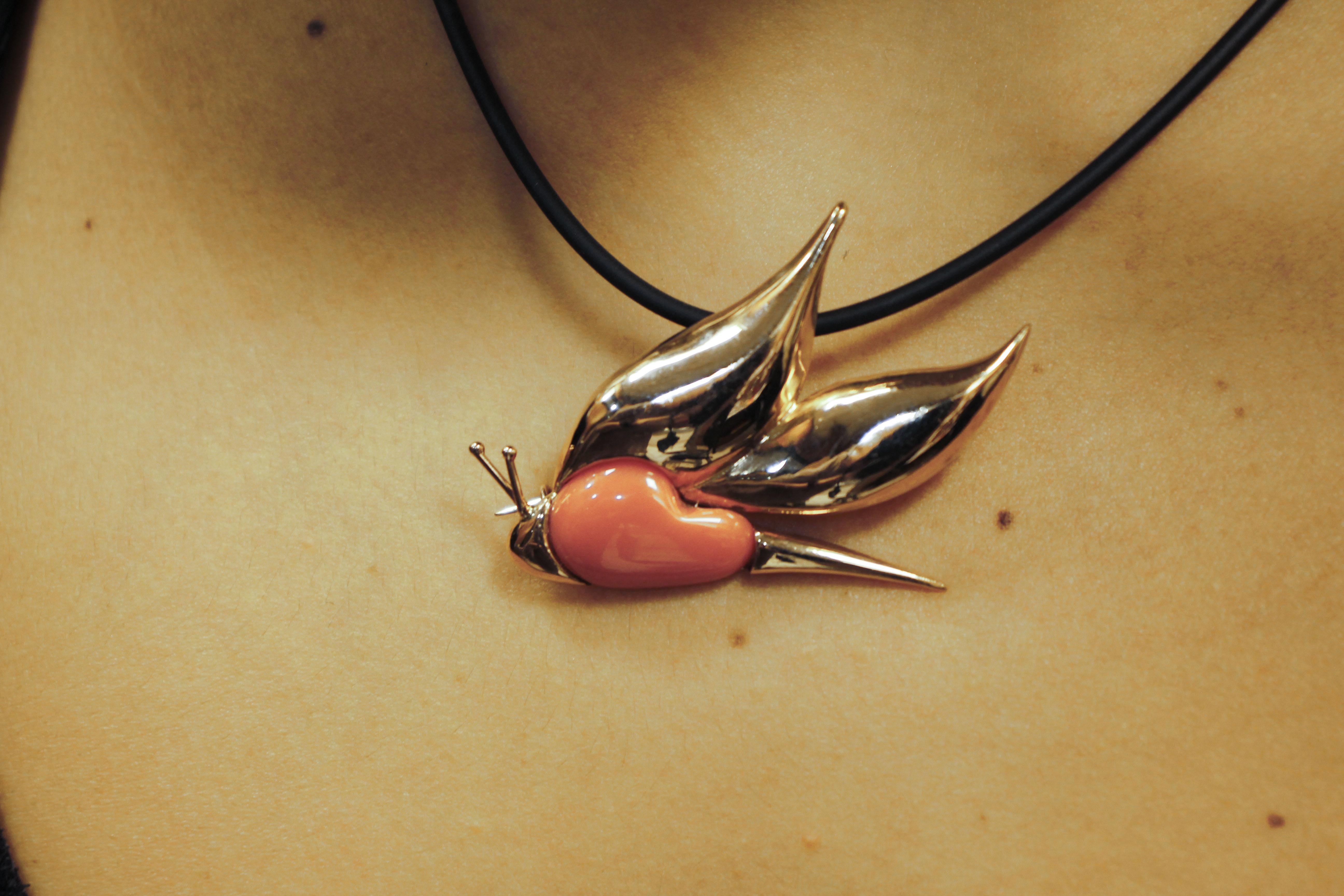 Orange Coral, Rose Gold, Dragonfly Shape Brooch/Pendant Necklace For Sale 1