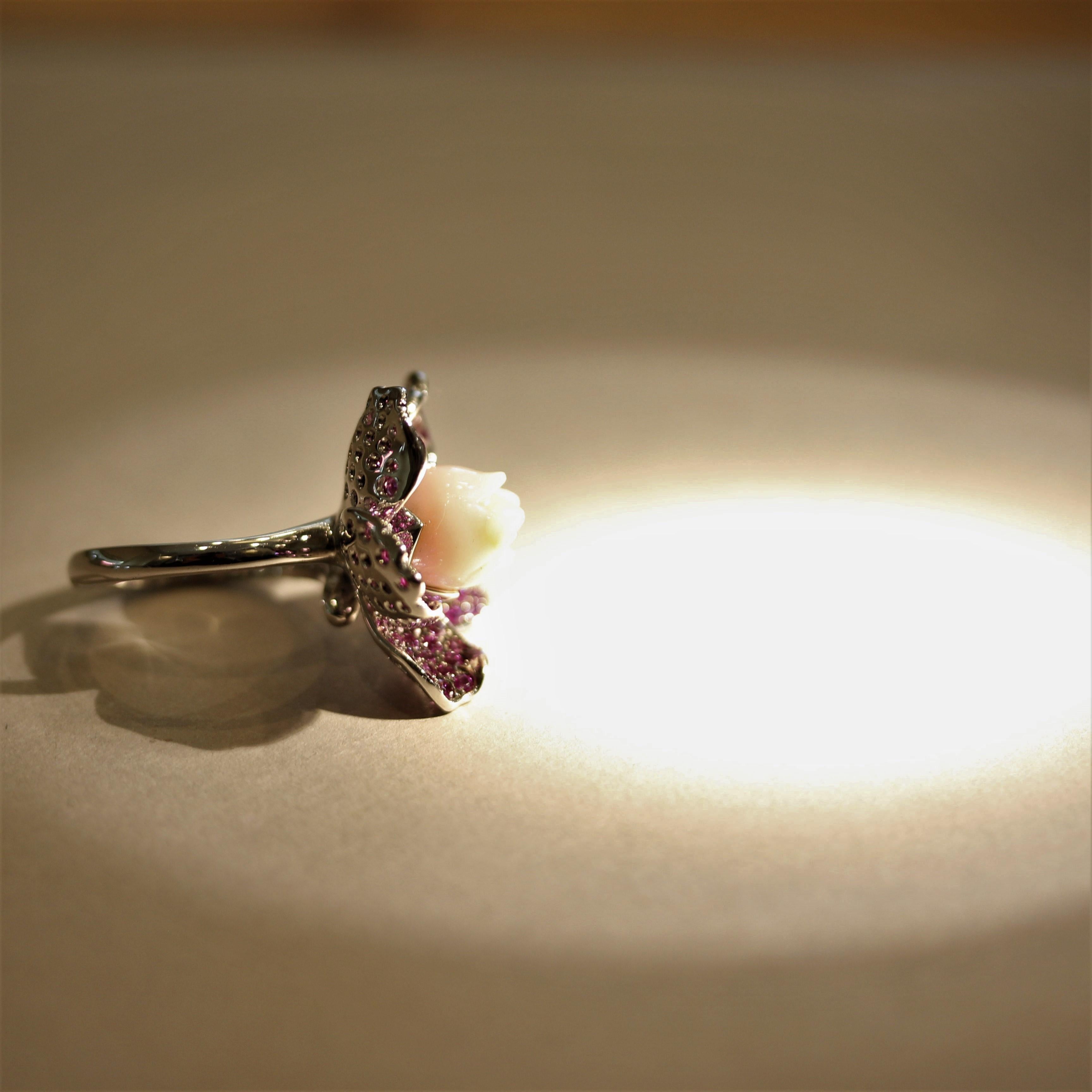 Women's Coral Pink Sapphire Gold Flower Ring
