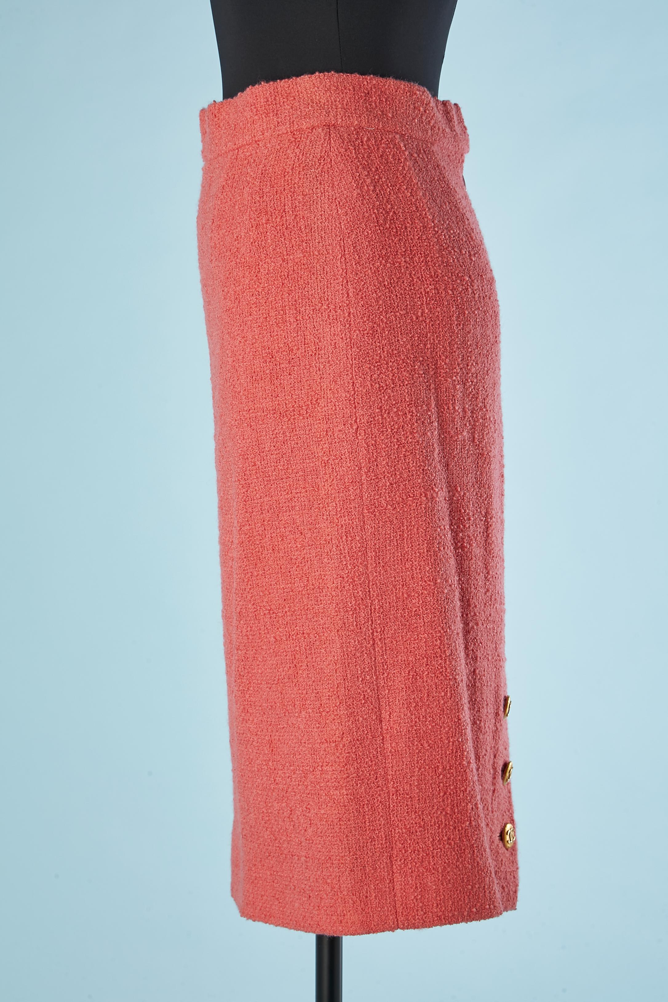 Coral pink wool pencil skirt Chanel Boutique  In Excellent Condition For Sale In Saint-Ouen-Sur-Seine, FR