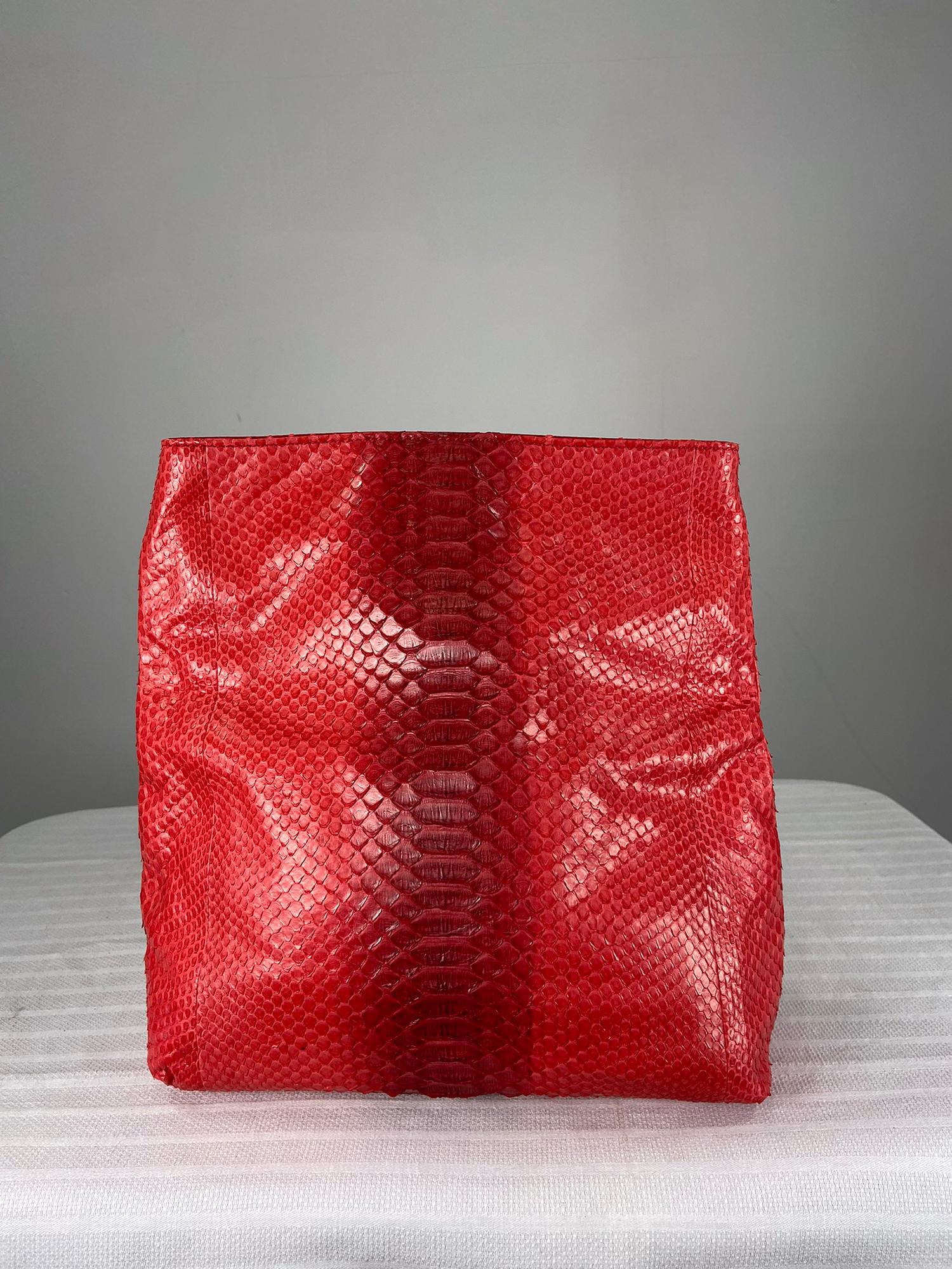 Korallenfarbene Python-Handtasche zum Umklappen von Laurent Effel St Barth 6