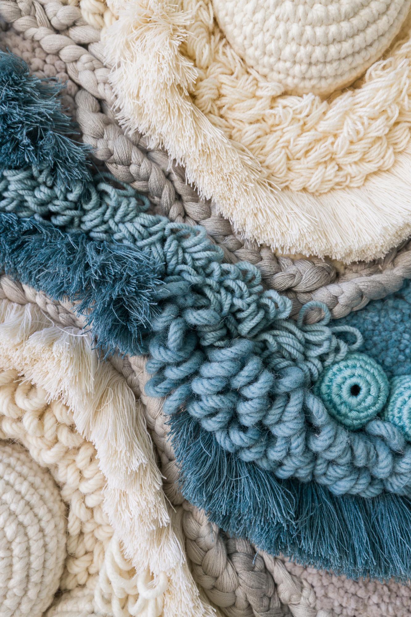 Korallenriff-inspirierter Wandteppich zum Häkeln, Klinkenhäkeln und Filzen im Angebot 4