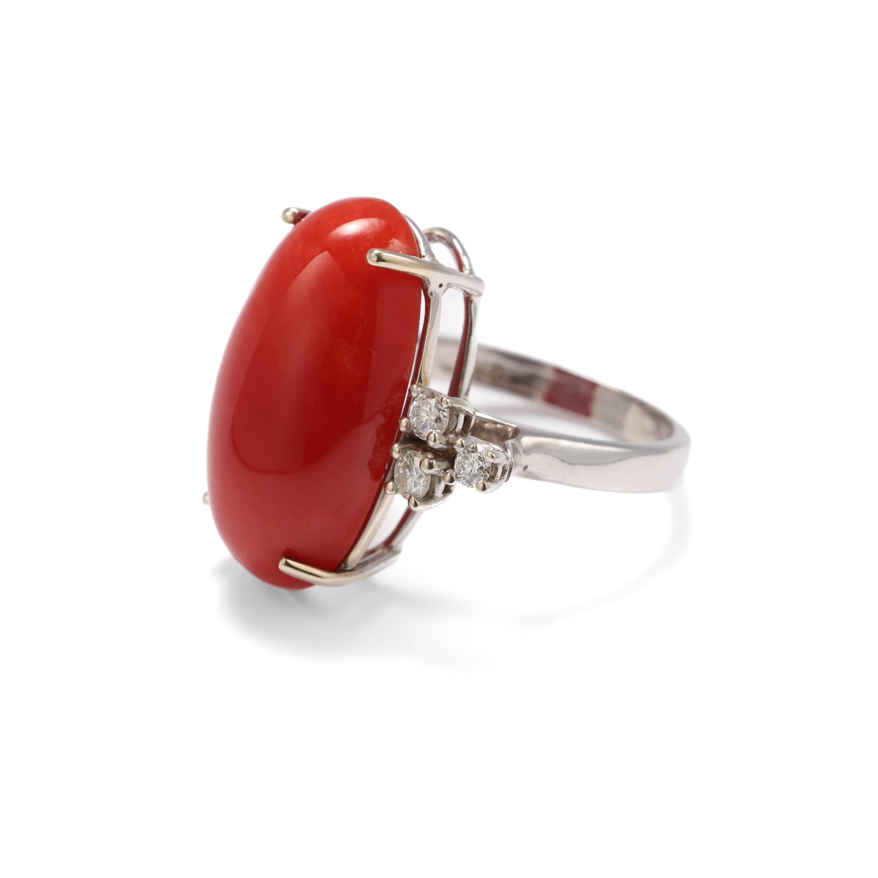 Coral Ring with Diamonds, Midcentury In Excellent Condition For Sale In Southbury, CT