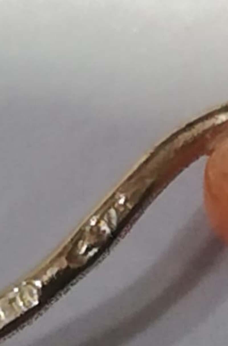 Donna Coral, Orecchini pendenti in oro rosa. in vendita