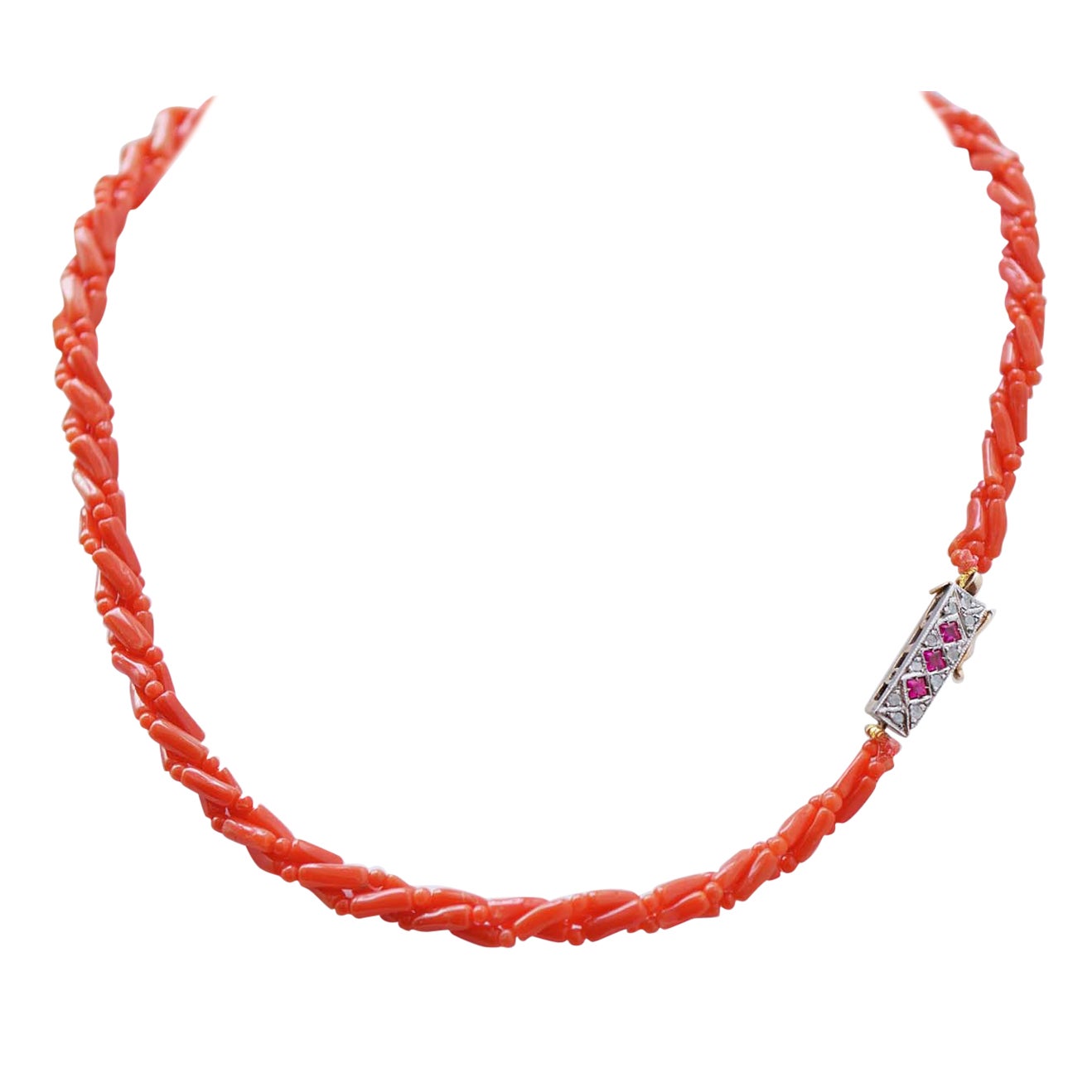 Corail, rubis, diamants, collier en or rose et argent 12 carats. en vente
