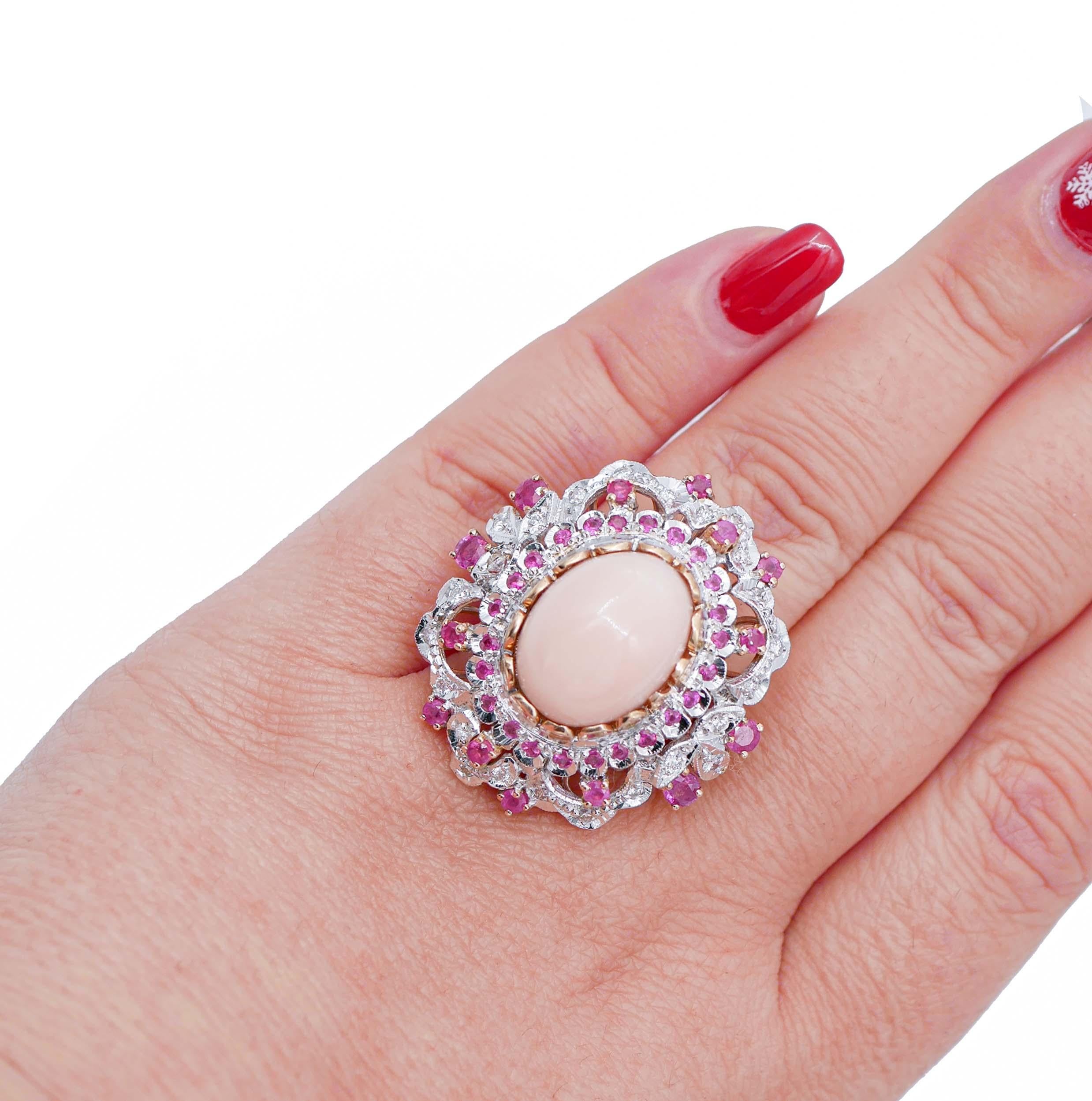 Coral, Rubies, Diamonds, 14 Karat Rose Gold Ring In Good Condition For Sale In Marcianise, Marcianise (CE)