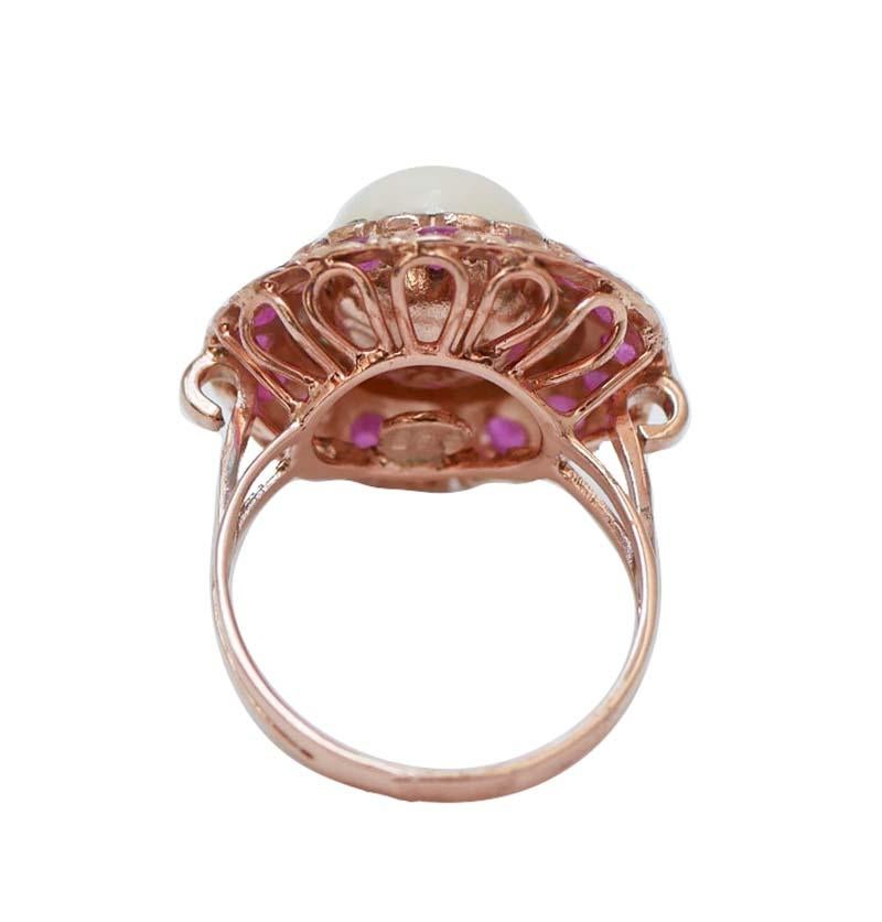 Taglio misto Anello in corallo, rubini, diamanti, oro rosa e argento. in vendita