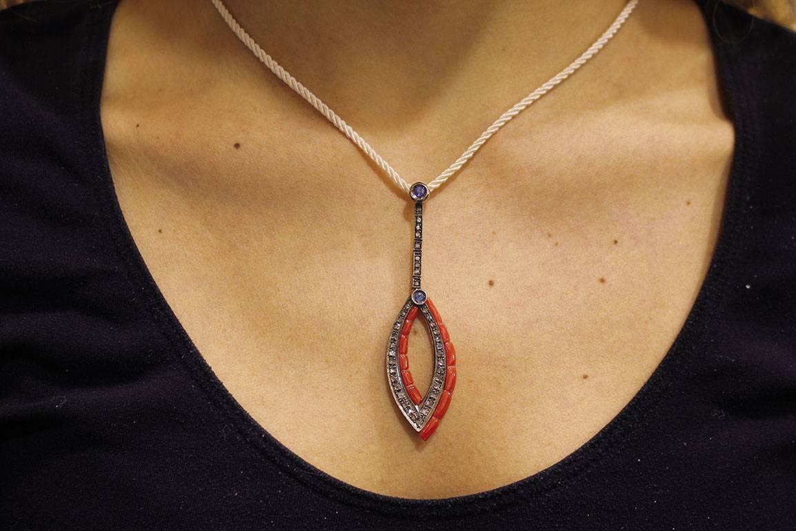 Red Coral, Blue Sapphire, Diamonds, Rose Gold and Silver Retrò Pendant Necklace For Sale 4