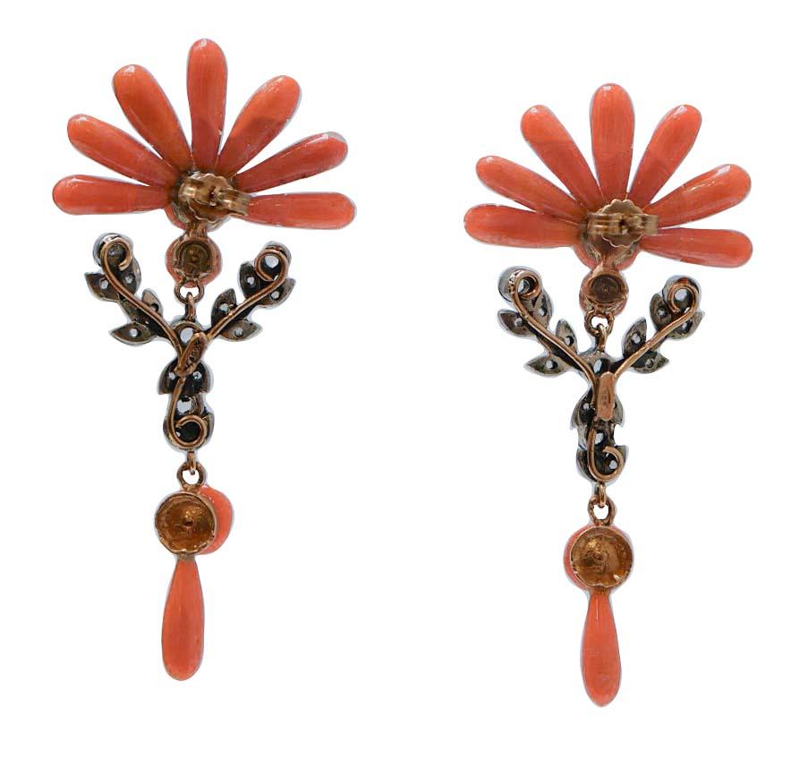 Coral, Sapphires, Diamonds, Rose Gold and Silver Dangle Earrings (Retro) im Angebot