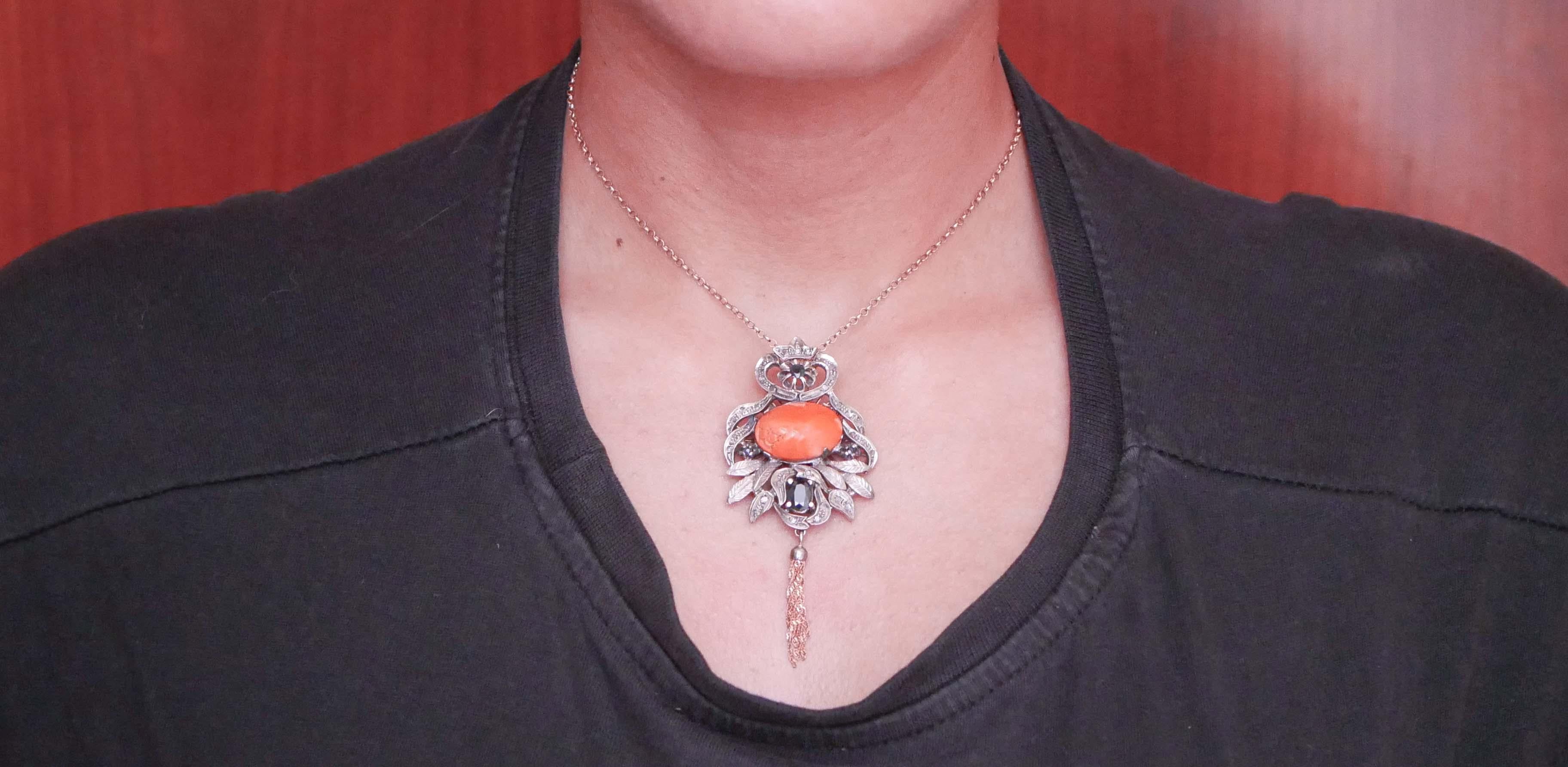 Coral, Sapphires, Diamonds, Rose Gold and Silver Pendant. In Good Condition For Sale In Marcianise, Marcianise (CE)