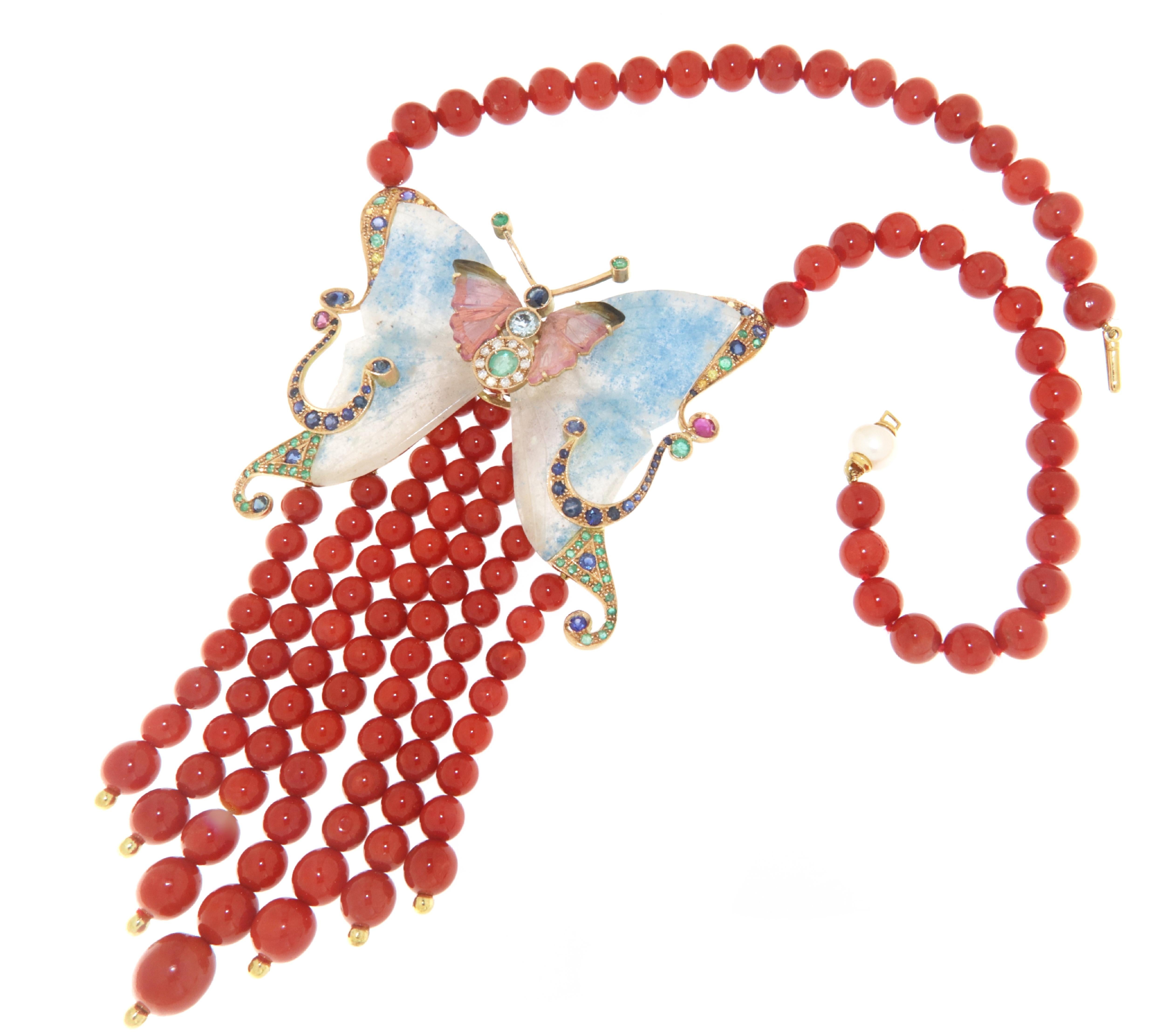 Artisan Collier pendentif en or jaune 14 carats corail saphirs tourmaline émeraudes rubis en vente