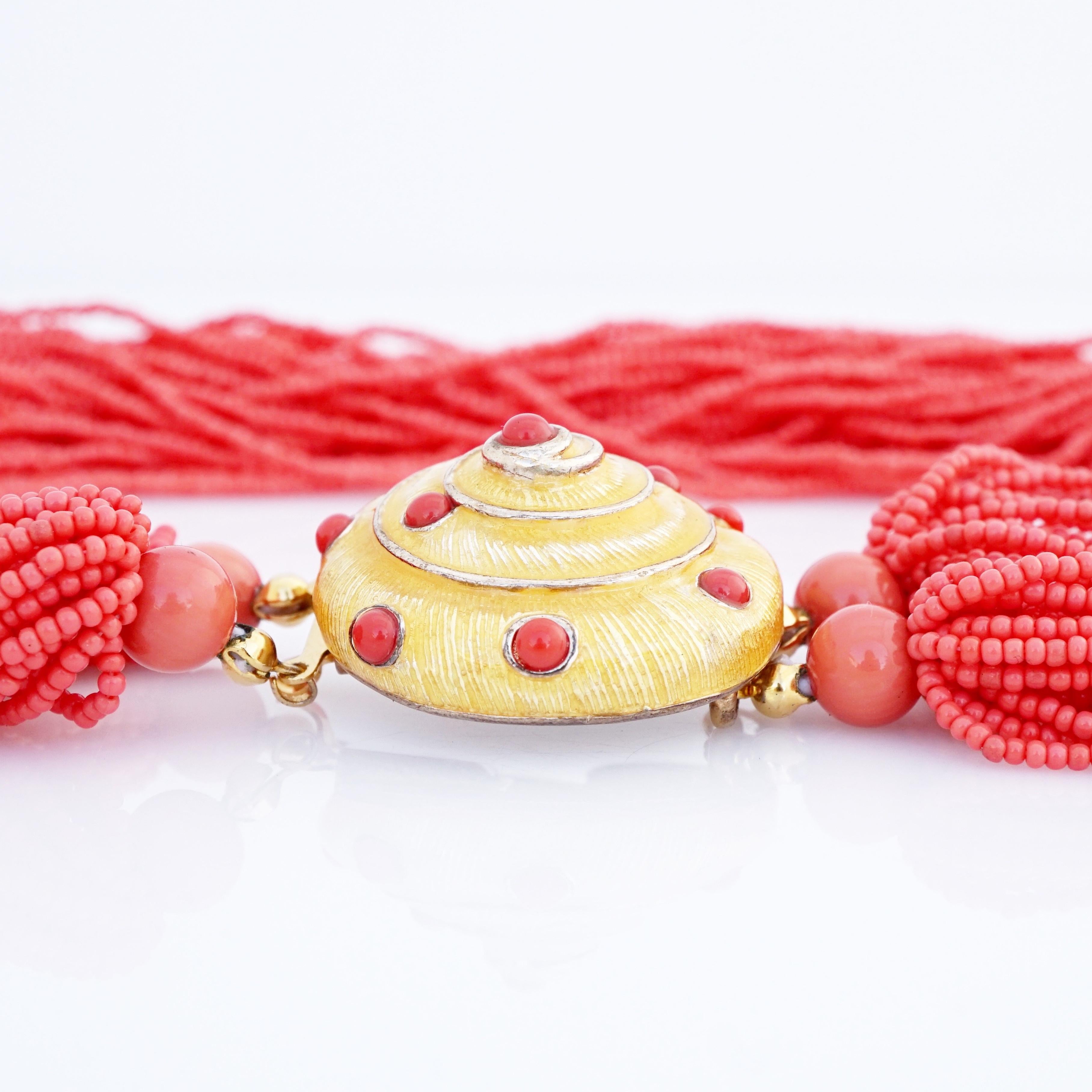 Coral Seed Bead Multi-Strand Necklace With Seashell Clasp By Carolee, 1980s In Good Condition In McKinney, TX