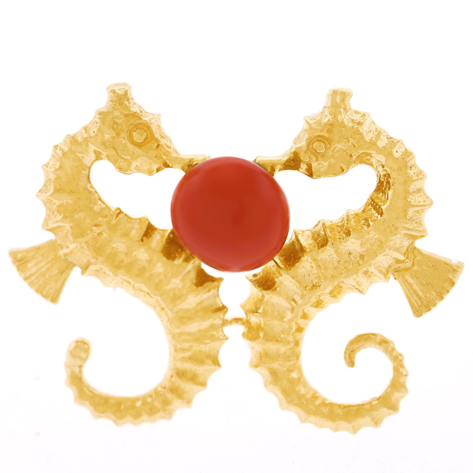 Coral Set Seahorse Brooch In Excellent Condition In Litchfield, CT