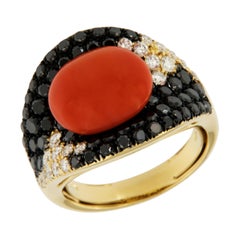 Coral Set with Black/White Diamonds 18 Karat Yellow Gold Ring Made in Italy