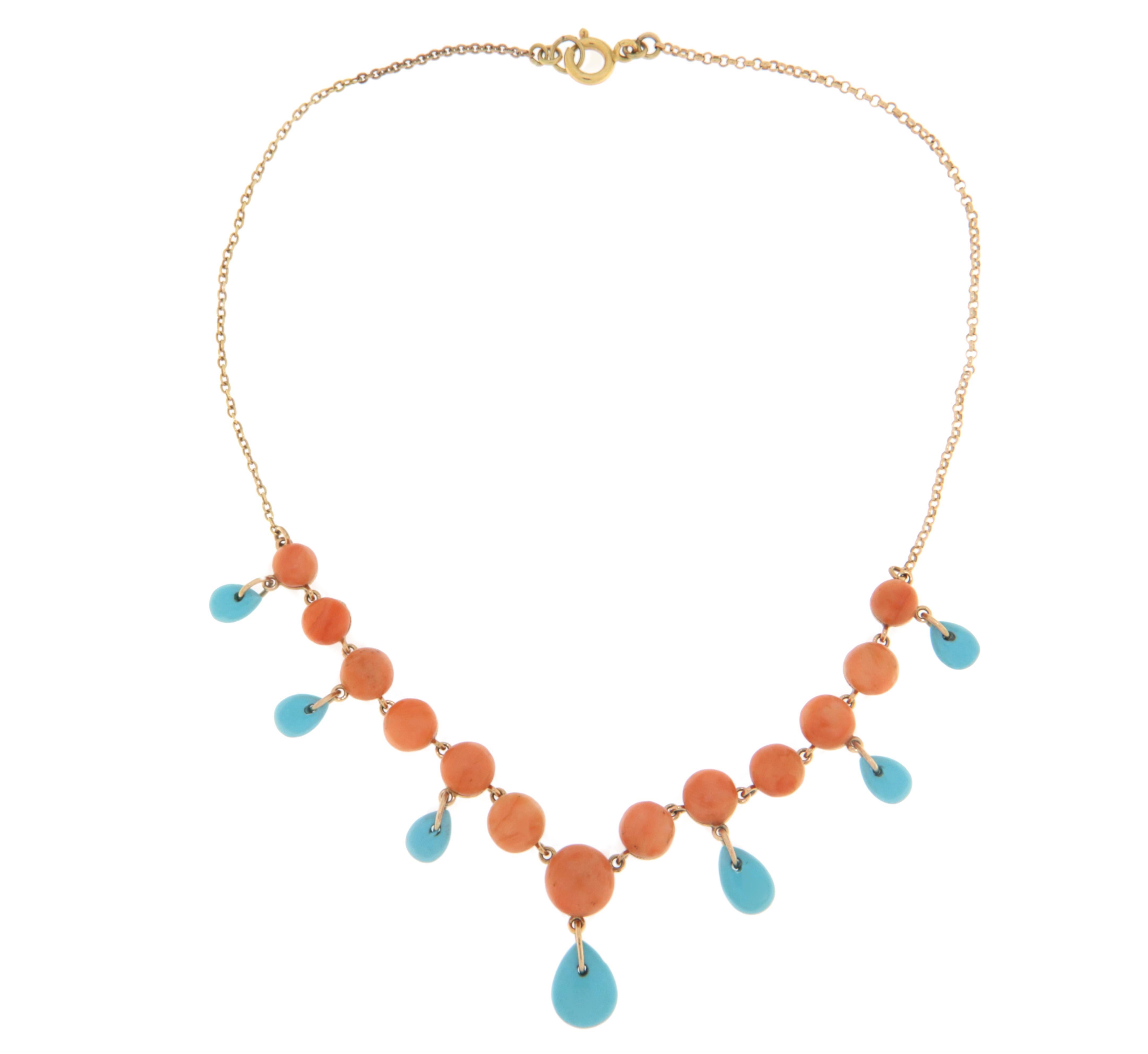 Coral Turquoise 14 Karat Yellow Gold Pendant Necklace In New Condition For Sale In Marcianise, IT