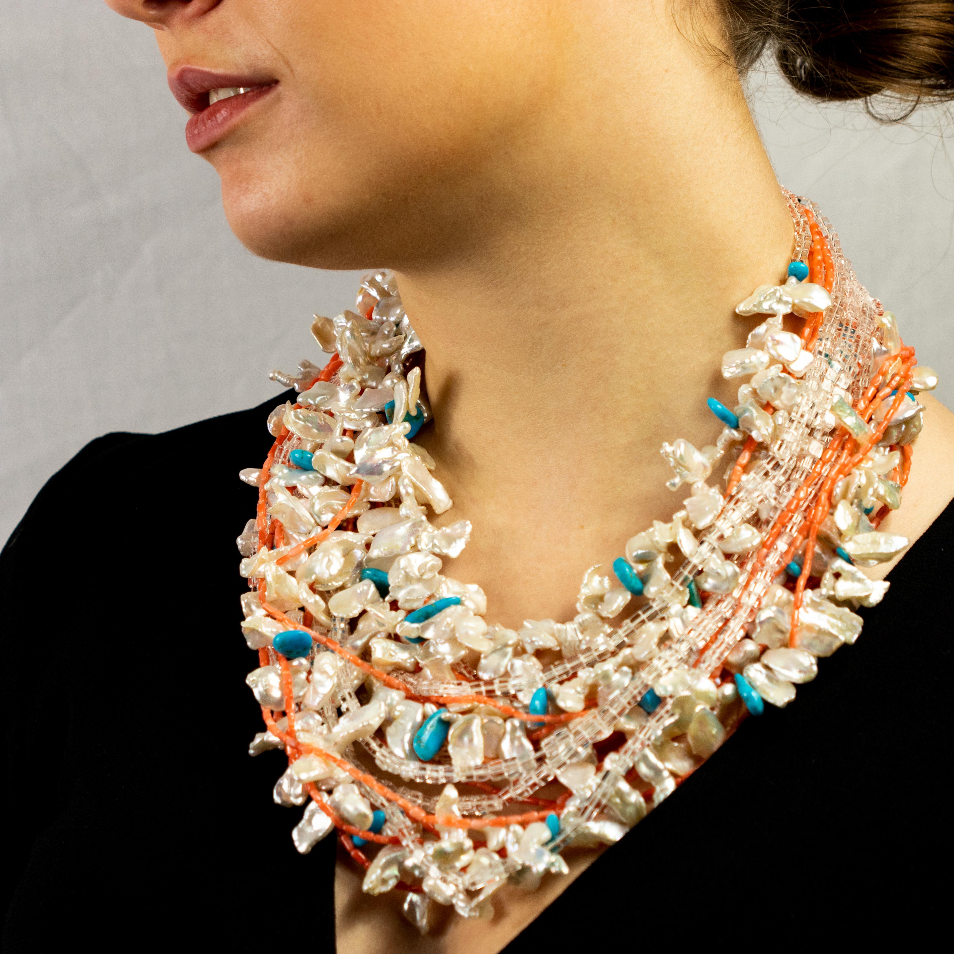 Coral Turquoise Crystal Nuggets Pearl Gemstone 925 Gilded Silver Beaded Necklace In New Condition In Milano, IT