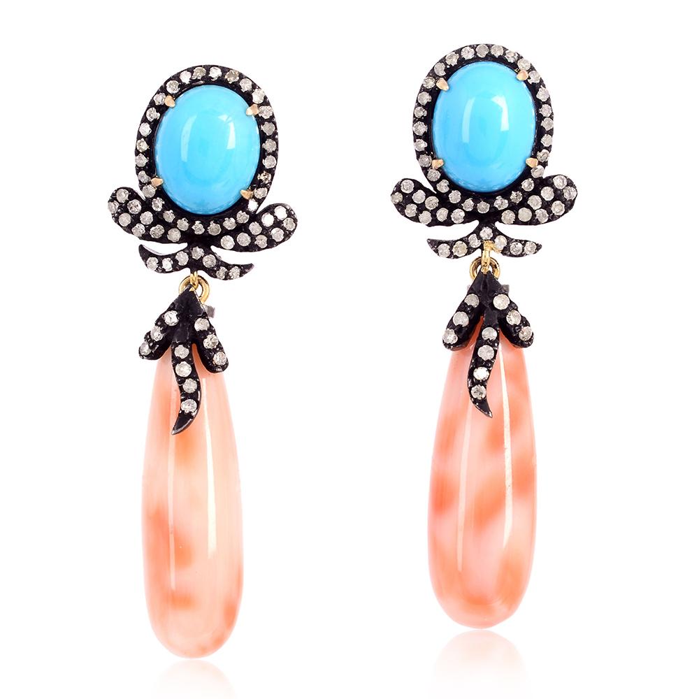 Coral Turquoise Drop Earrings In New Condition In New York, NY