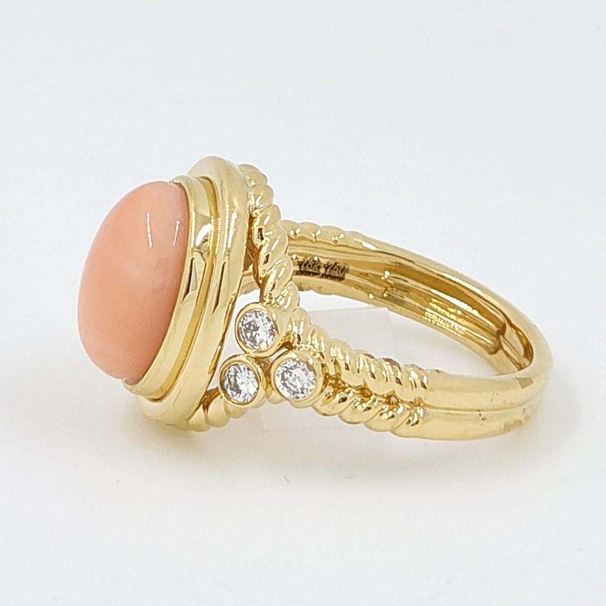 Oval Cut Coral with Diamonds Ring in 14K Yellow Gold For Sale
