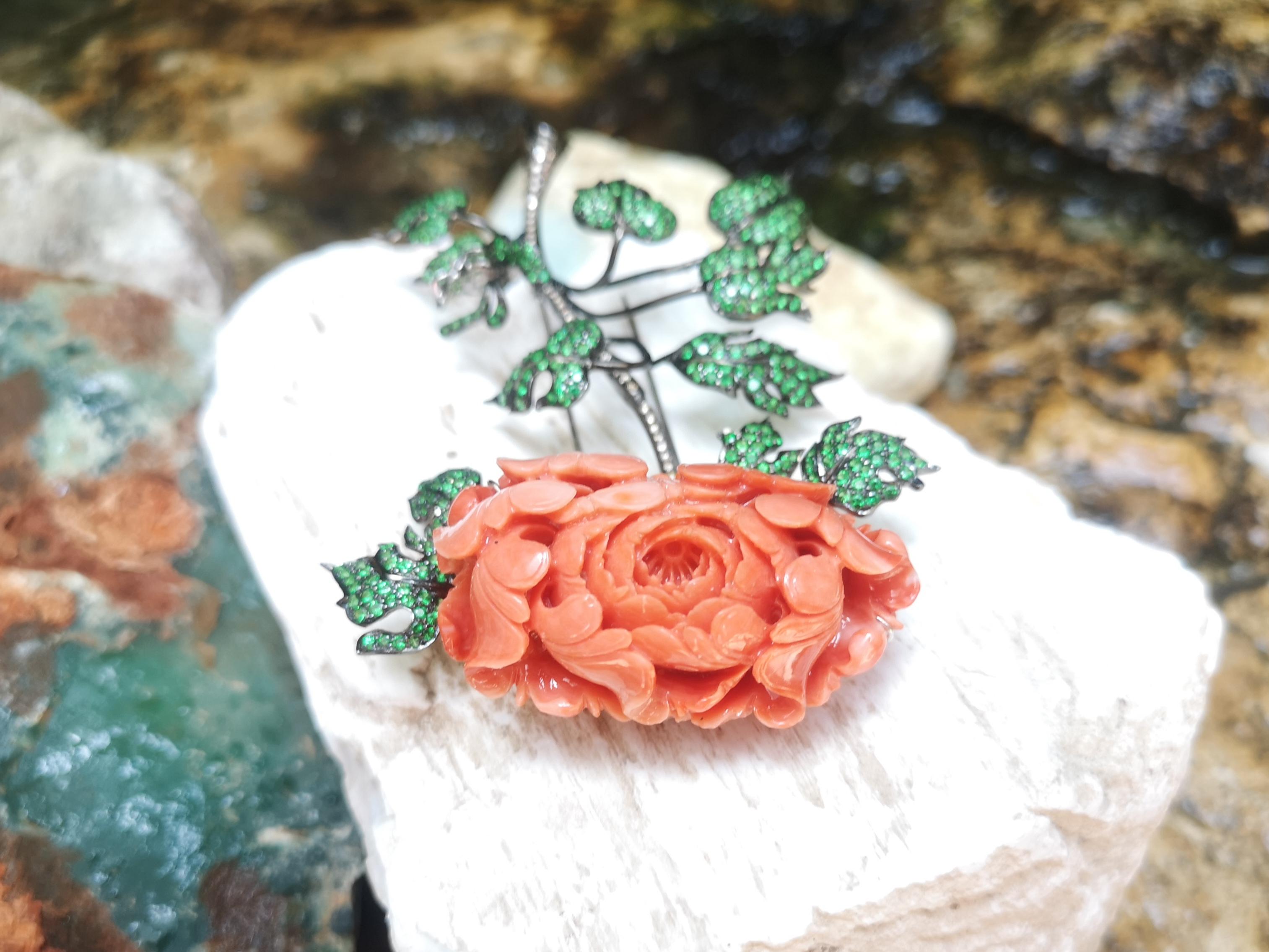 Contemporary Coral with Tsavorite and Brown Diamond Flower Brooch set in 18 Karat White Gold For Sale