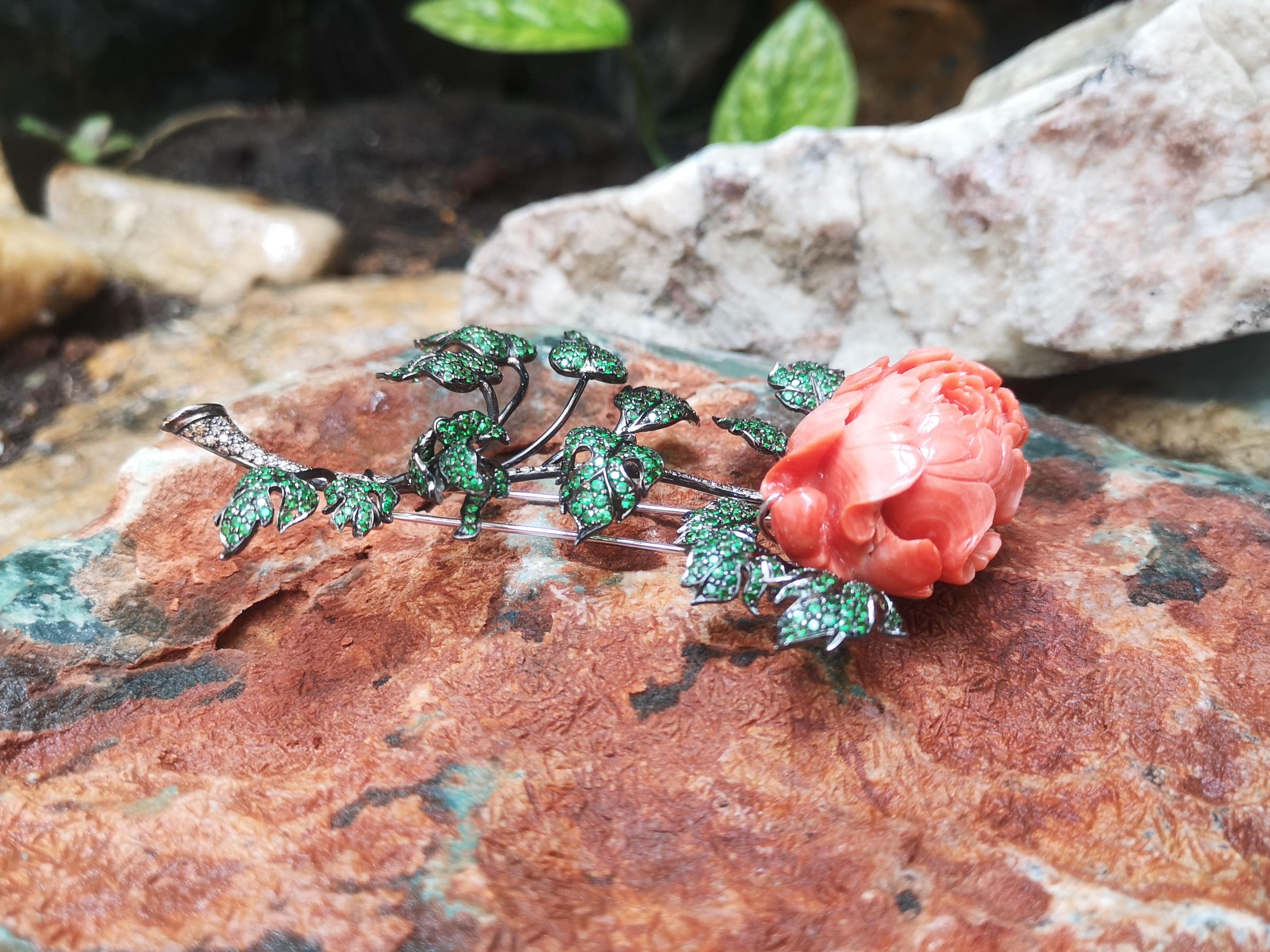 Coral with Tsavorite and Brown Diamond Flower Brooch set in 18 Karat White Gold In New Condition For Sale In Bangkok, TH
