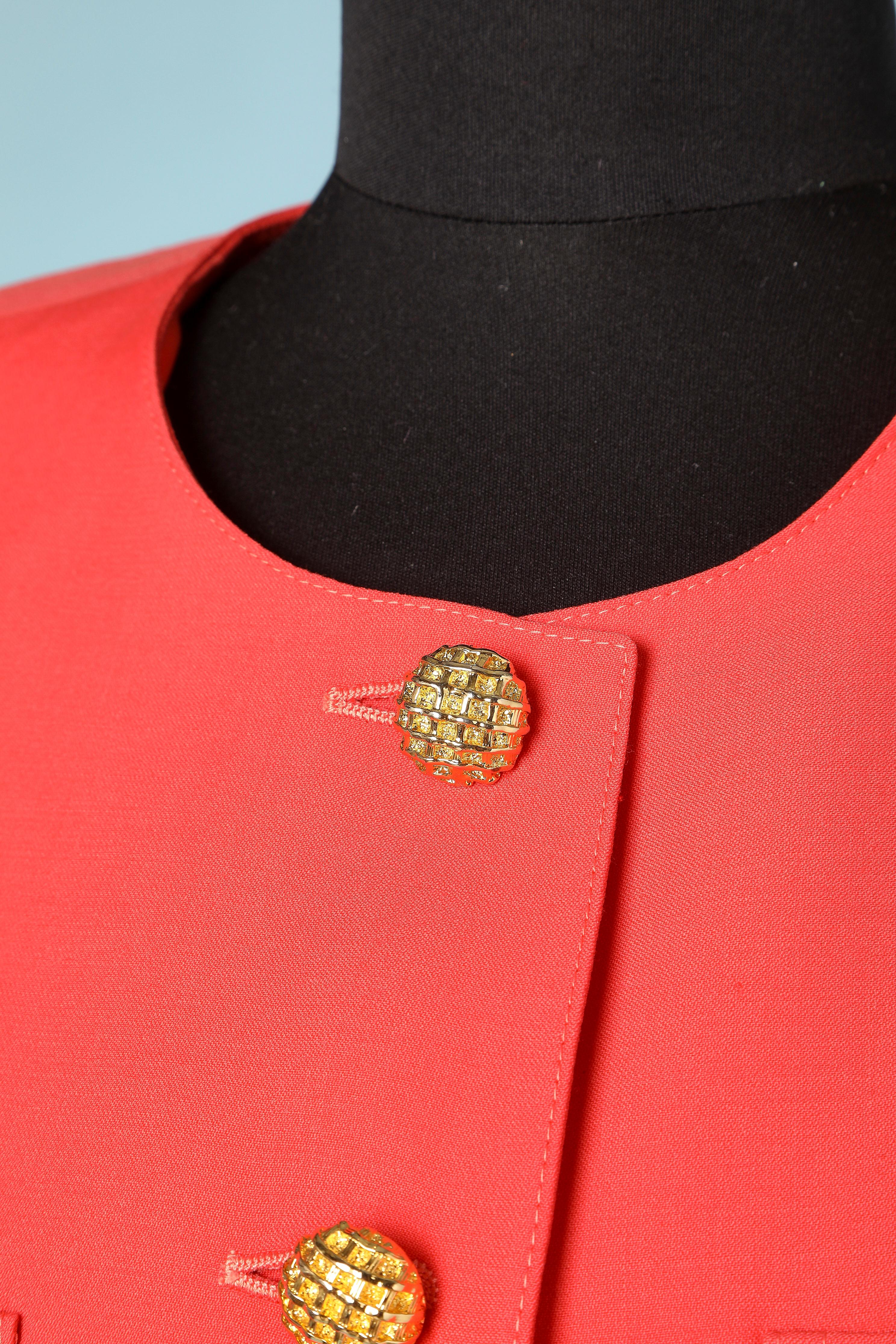 Coral wool skirt-suit with gold button 