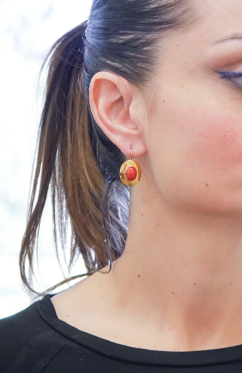 Women's Coral, 18 Karat Yellow Gold Dangle /Stud Earrings For Sale
