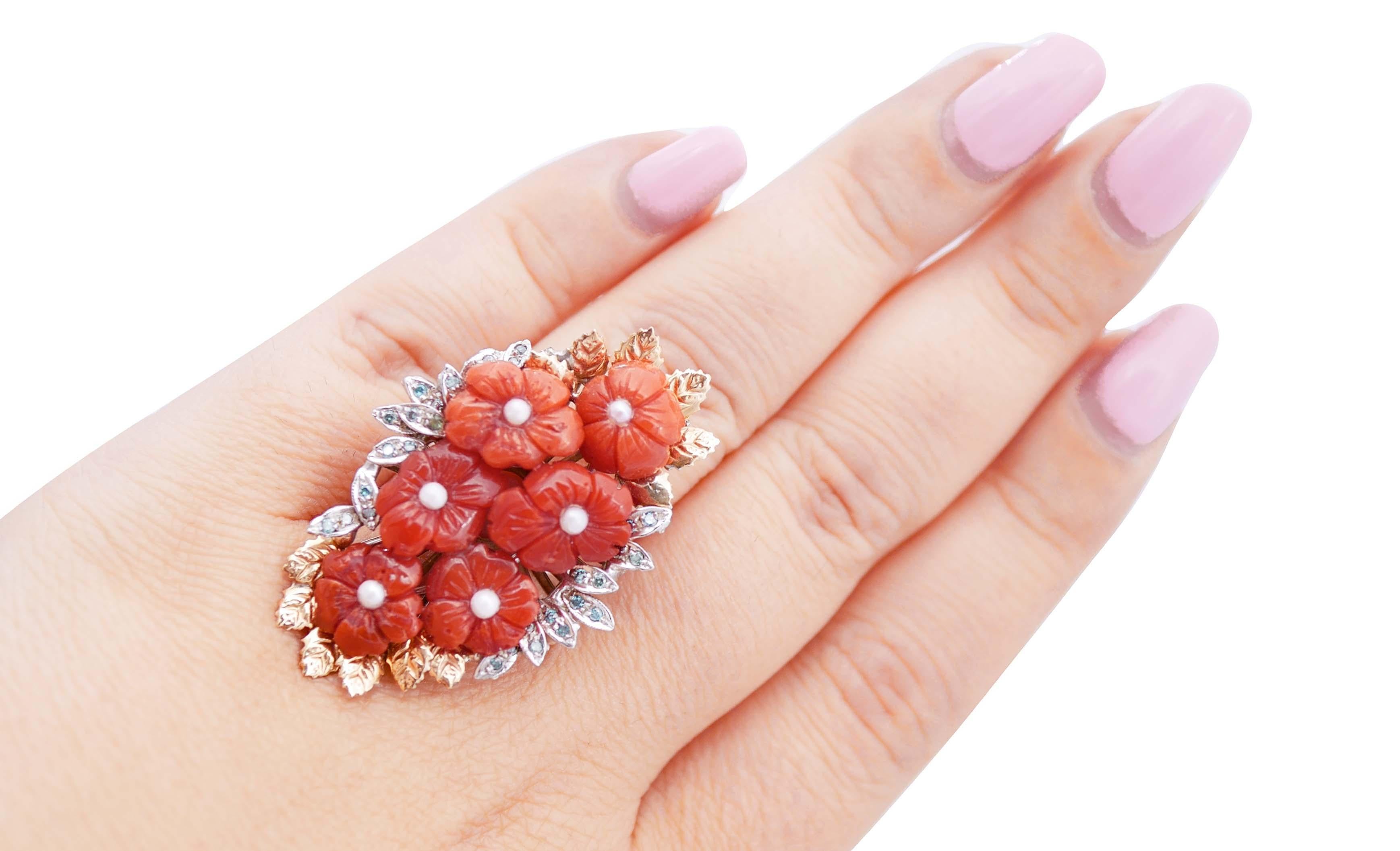 Coral, Fancy Diamonds, Pearls, 14 Karat White and Rose Gold Ring In Good Condition For Sale In Marcianise, Marcianise (CE)