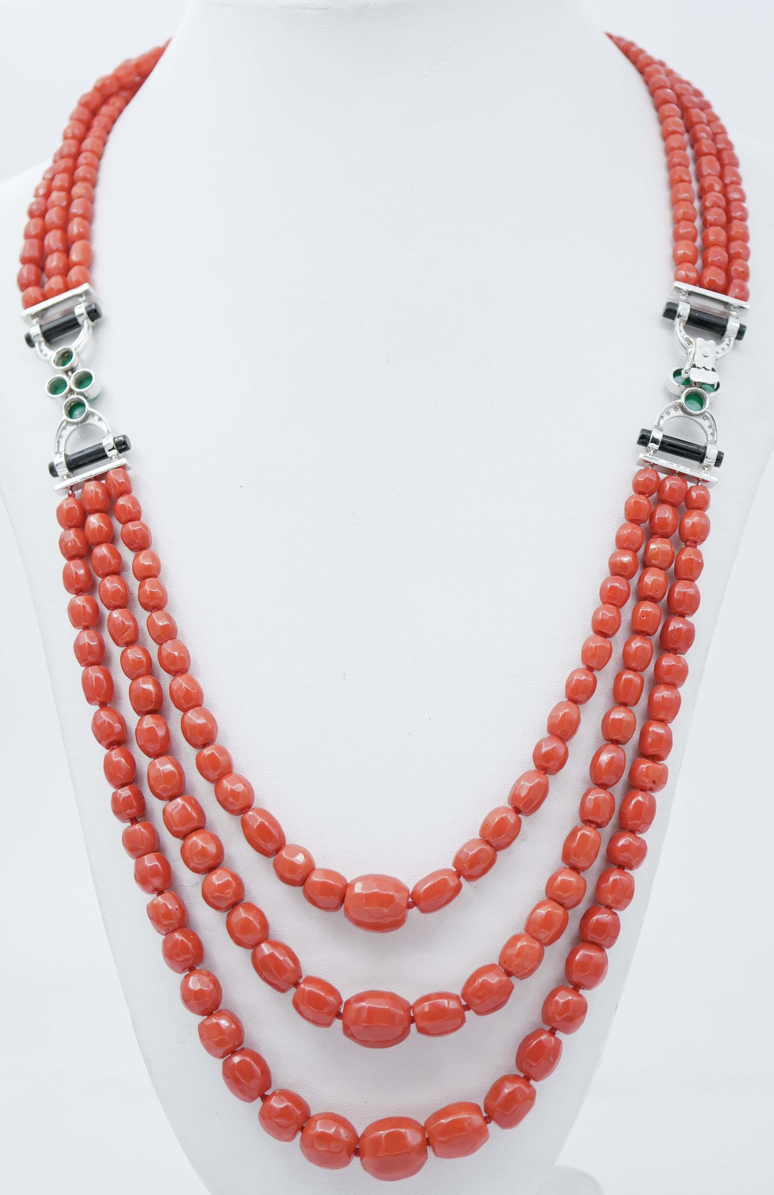 Retro Coral, Green Agate, Onyx, Diamonds, Platinum Multi-Strands Necklace For Sale