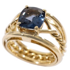Coralie Van Caloen 18 Carat Yellow Gold Blue Spinel Torsade Band Ring