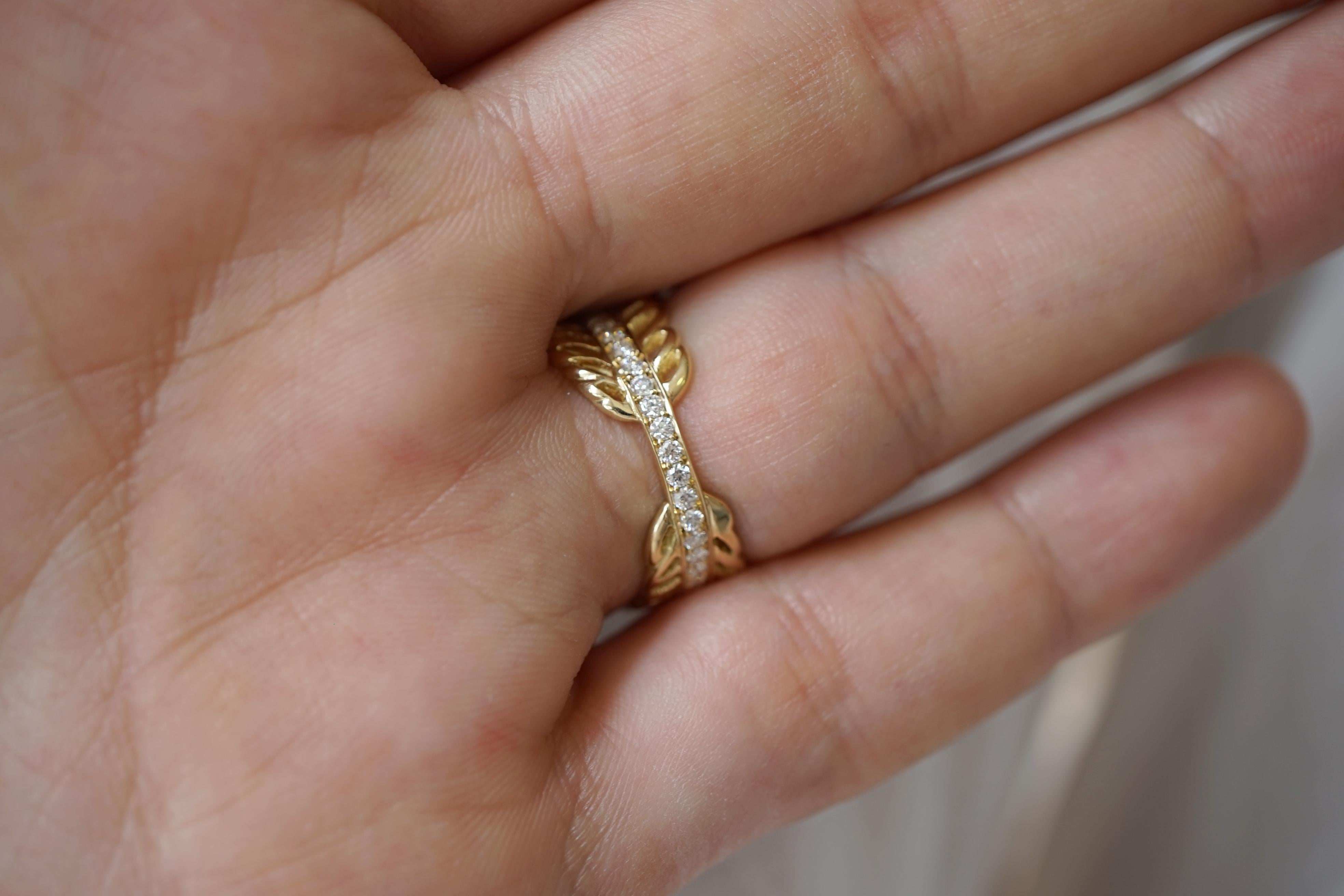 Coralie Van Caloen 18 Karat Yellow Gold Feather with Diamonds Band Ring 3