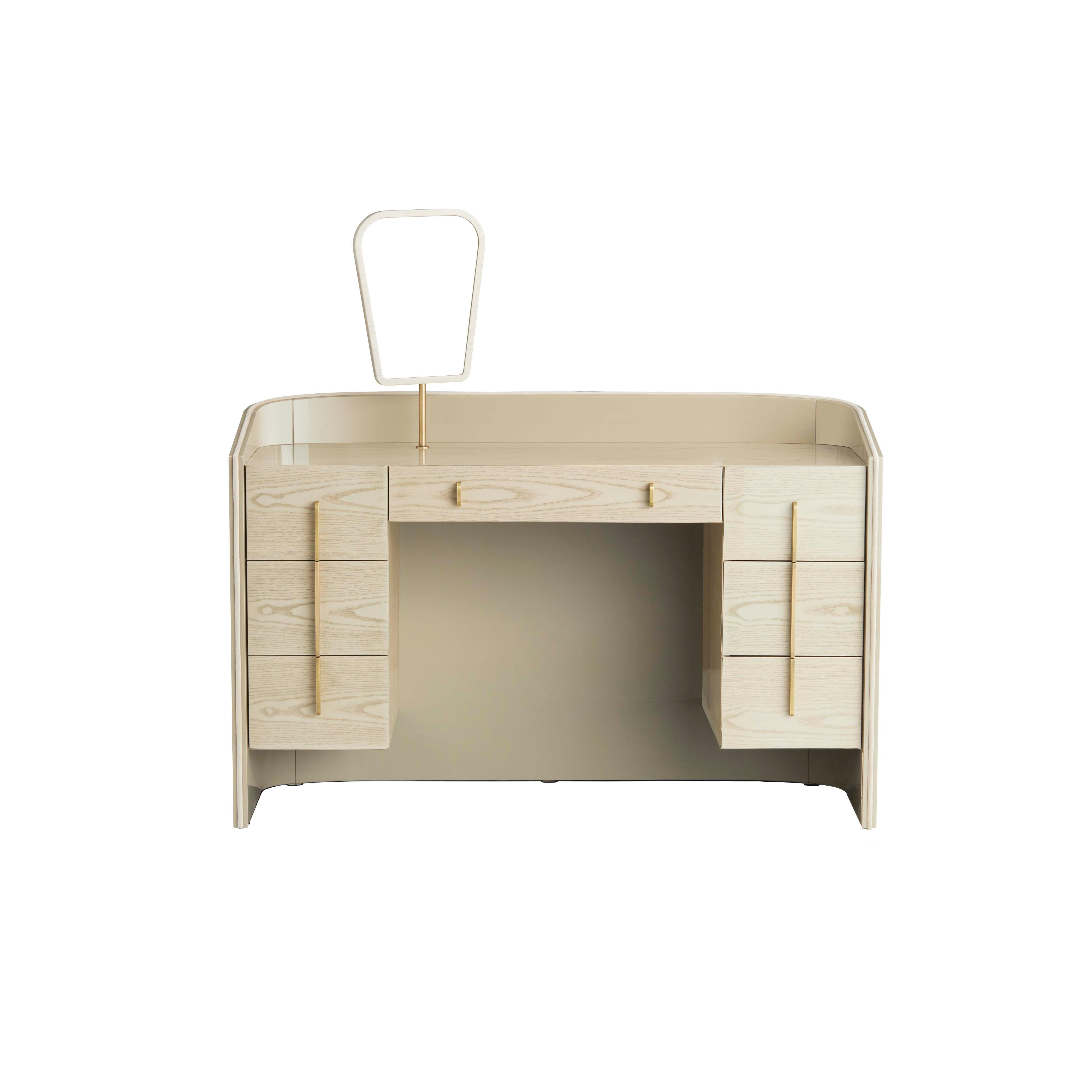 Designed to fit the bedrooms in a modern style, the CORALINA dressing table is an elegant piece, made of wood and rich in special details such as the mirror or the handles in antique brass or stainless steel.‎

Shown in glossy lacquered structure in